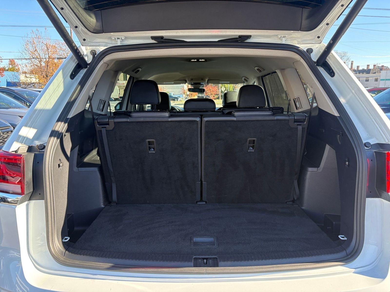 Thumbnail: 2025 Volkswagen Atlas - 31