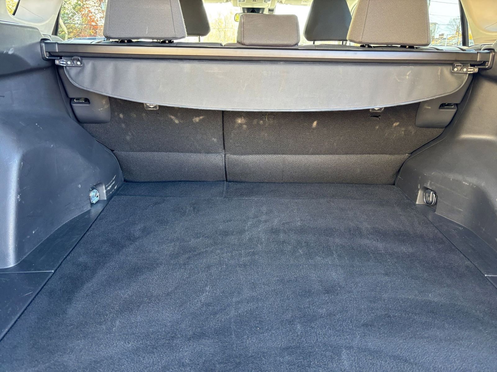 Thumbnail: 2025 Toyota RAV4 - 31