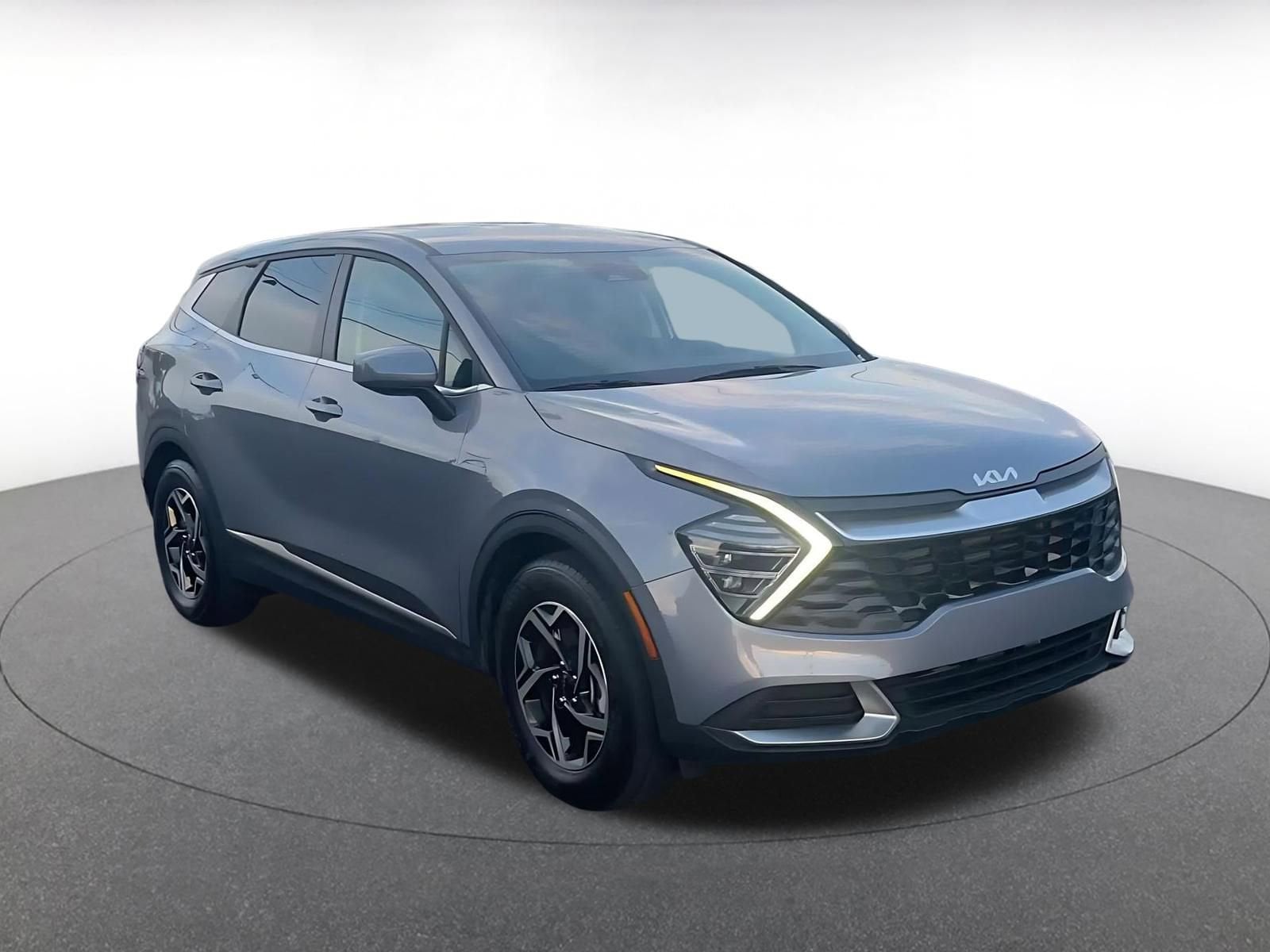 Thumbnail: 2025 Kia Sportage - 3