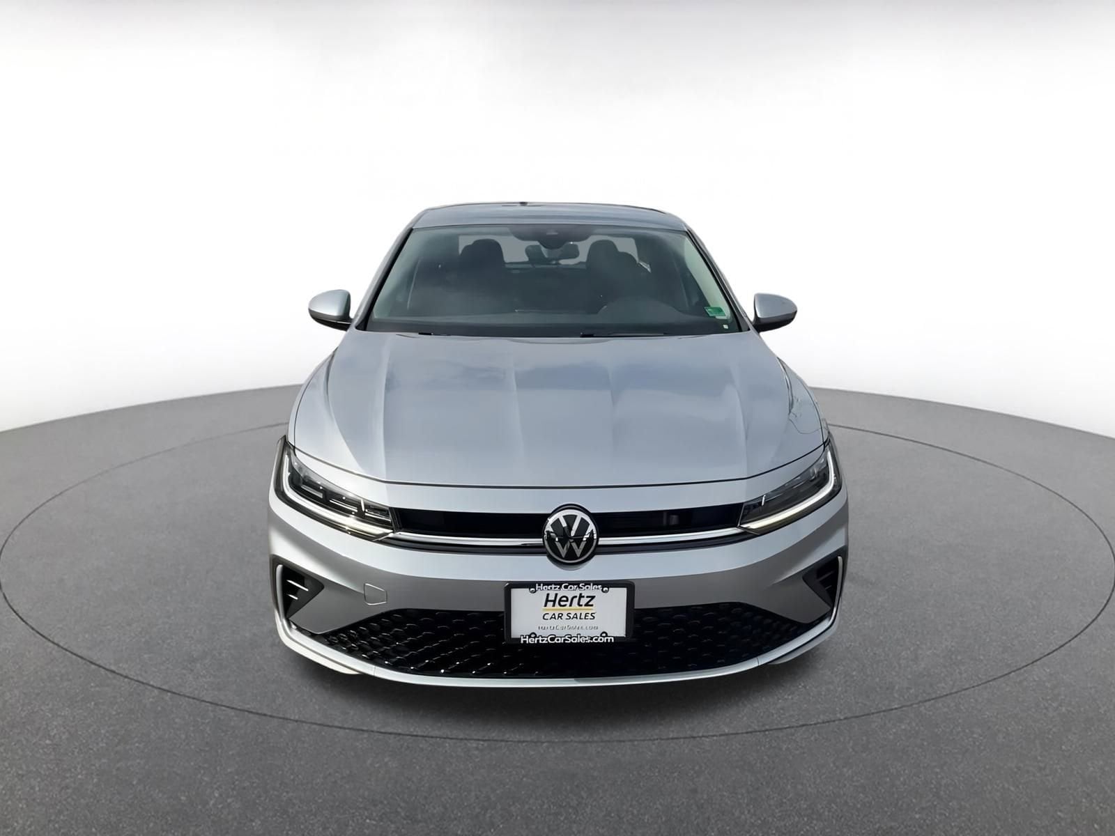 Thumbnail: 2025 Volkswagen Jetta - 4