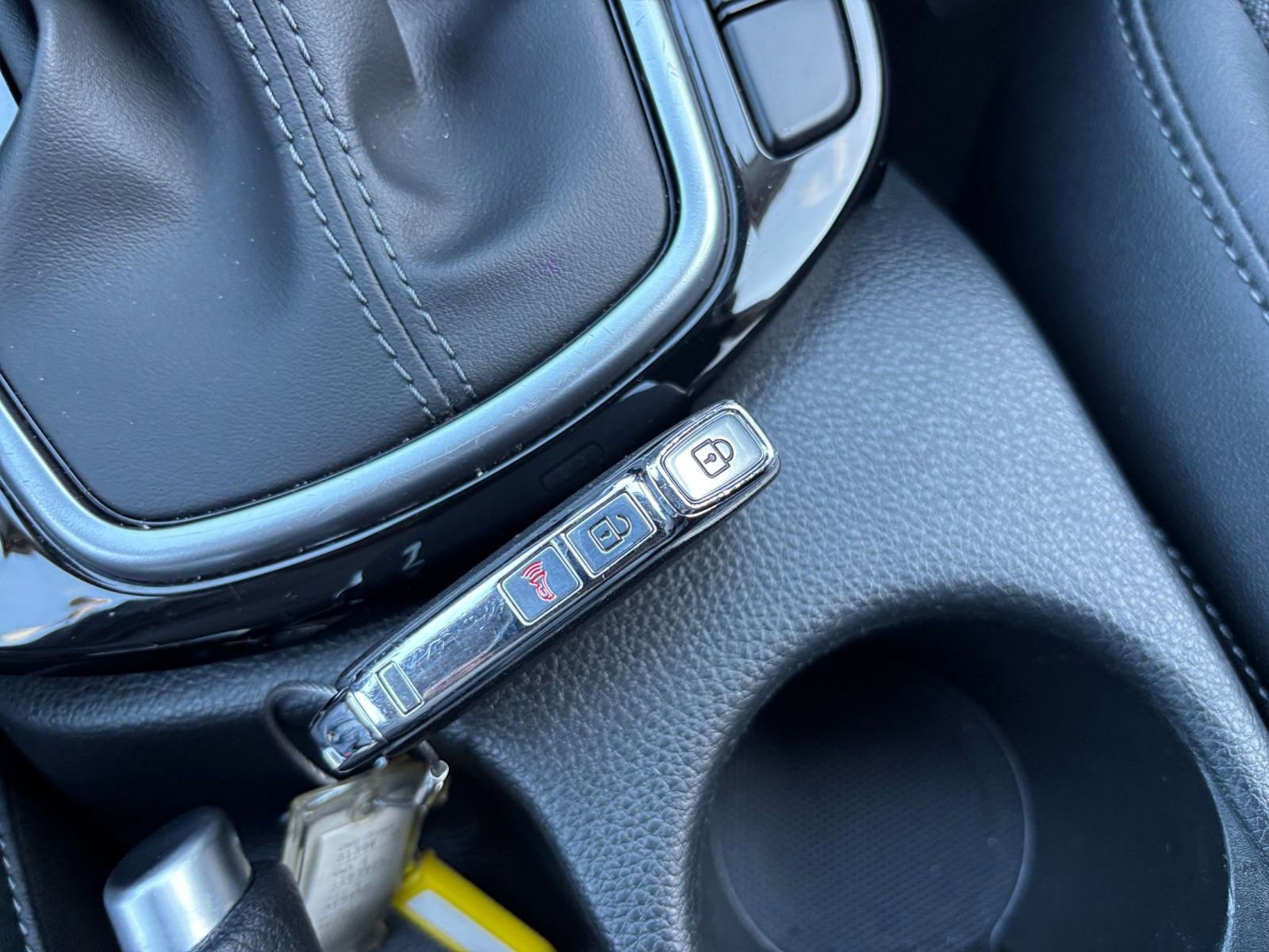 Thumbnail: 2025 Kia Seltos - 23