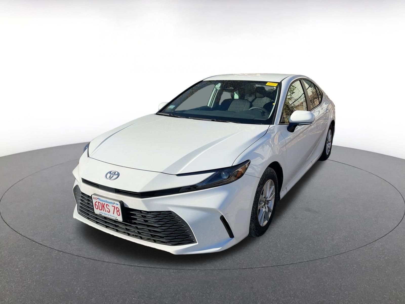 Thumbnail: 2025 Toyota Camry - 4
