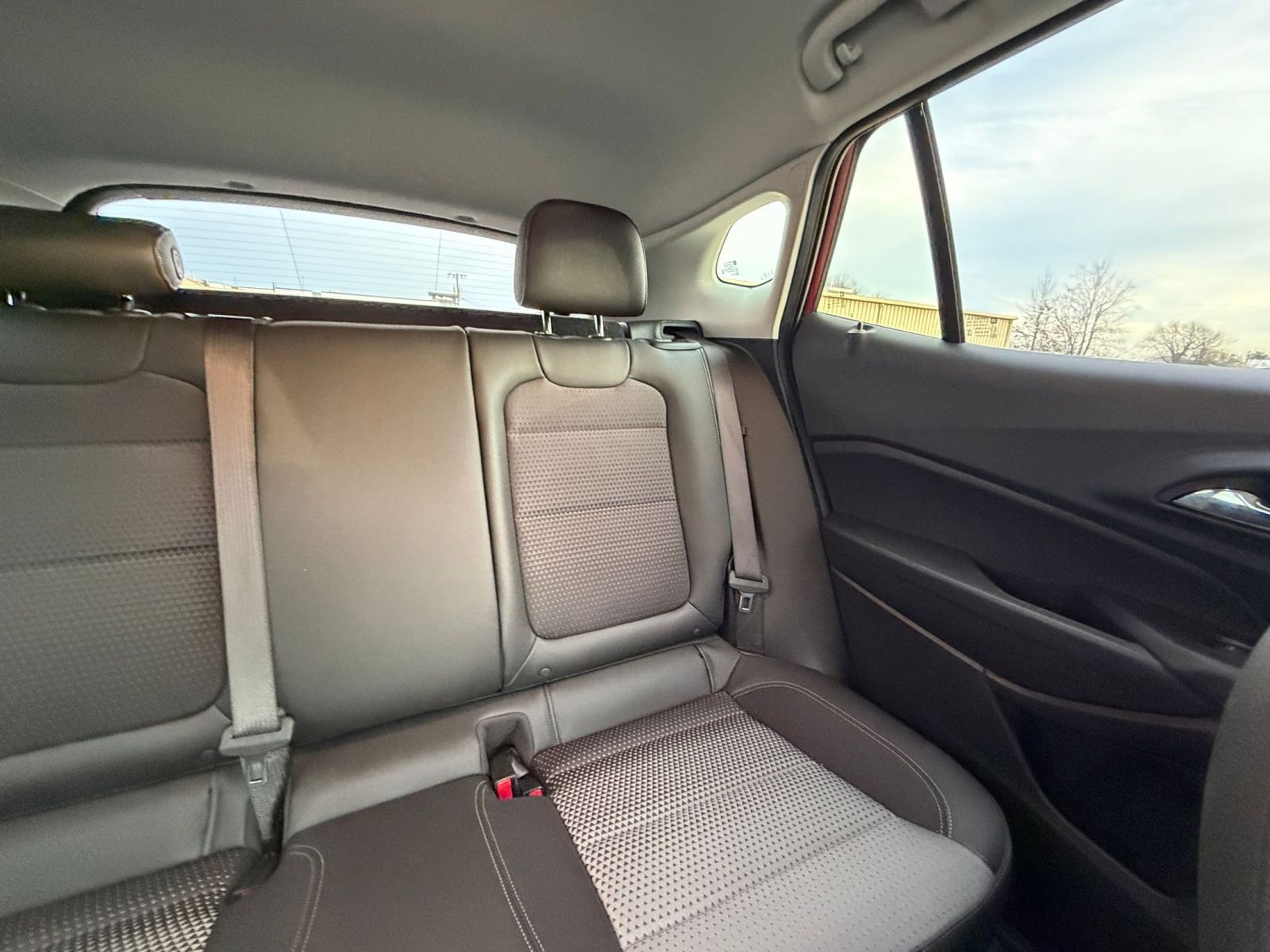 Thumbnail: 2025 Chevrolet Trax - 35