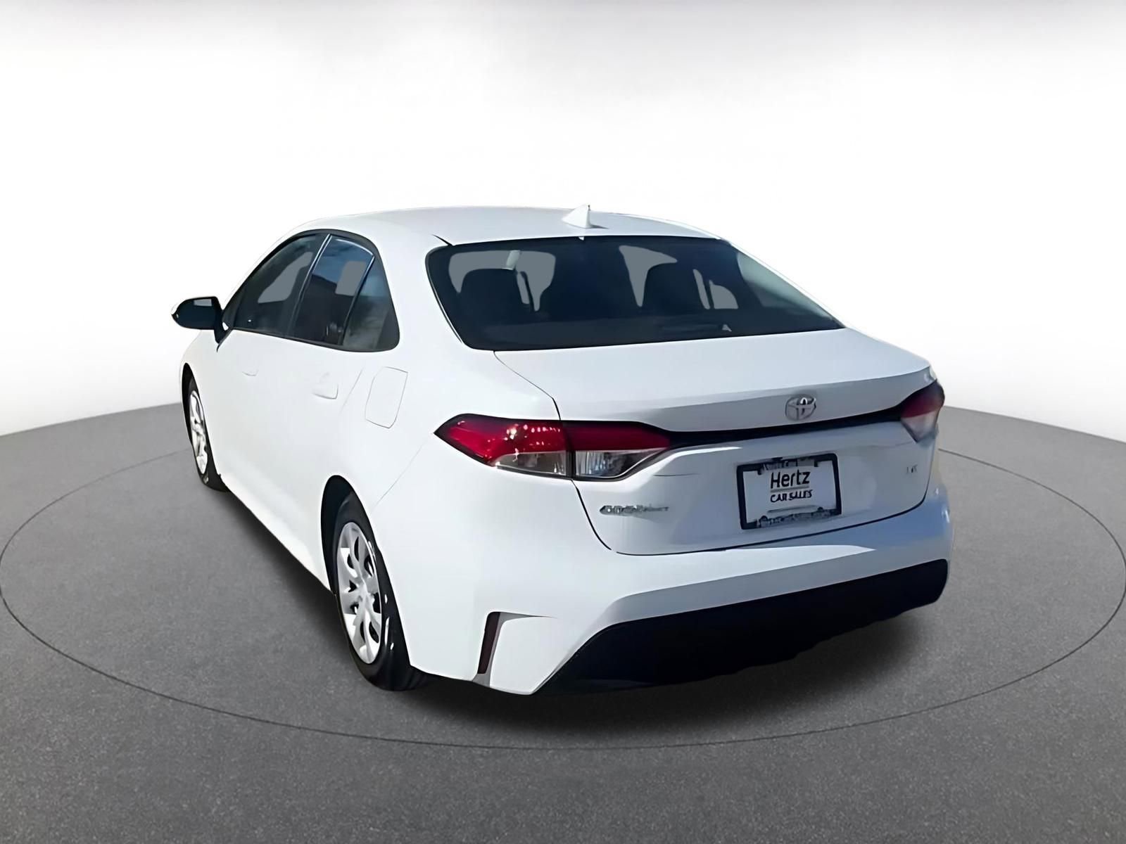 Thumbnail: 2025 Toyota Corolla - 10