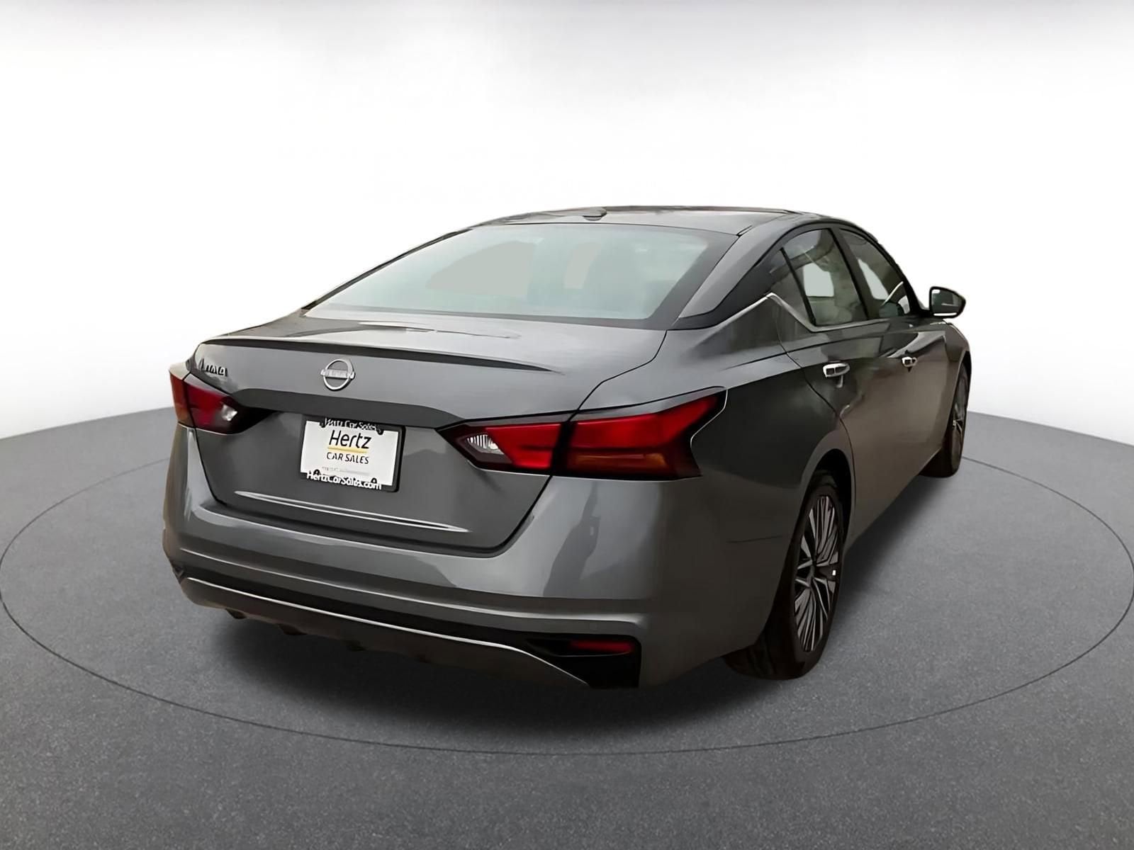 Thumbnail: 2025 Nissan Altima - 15