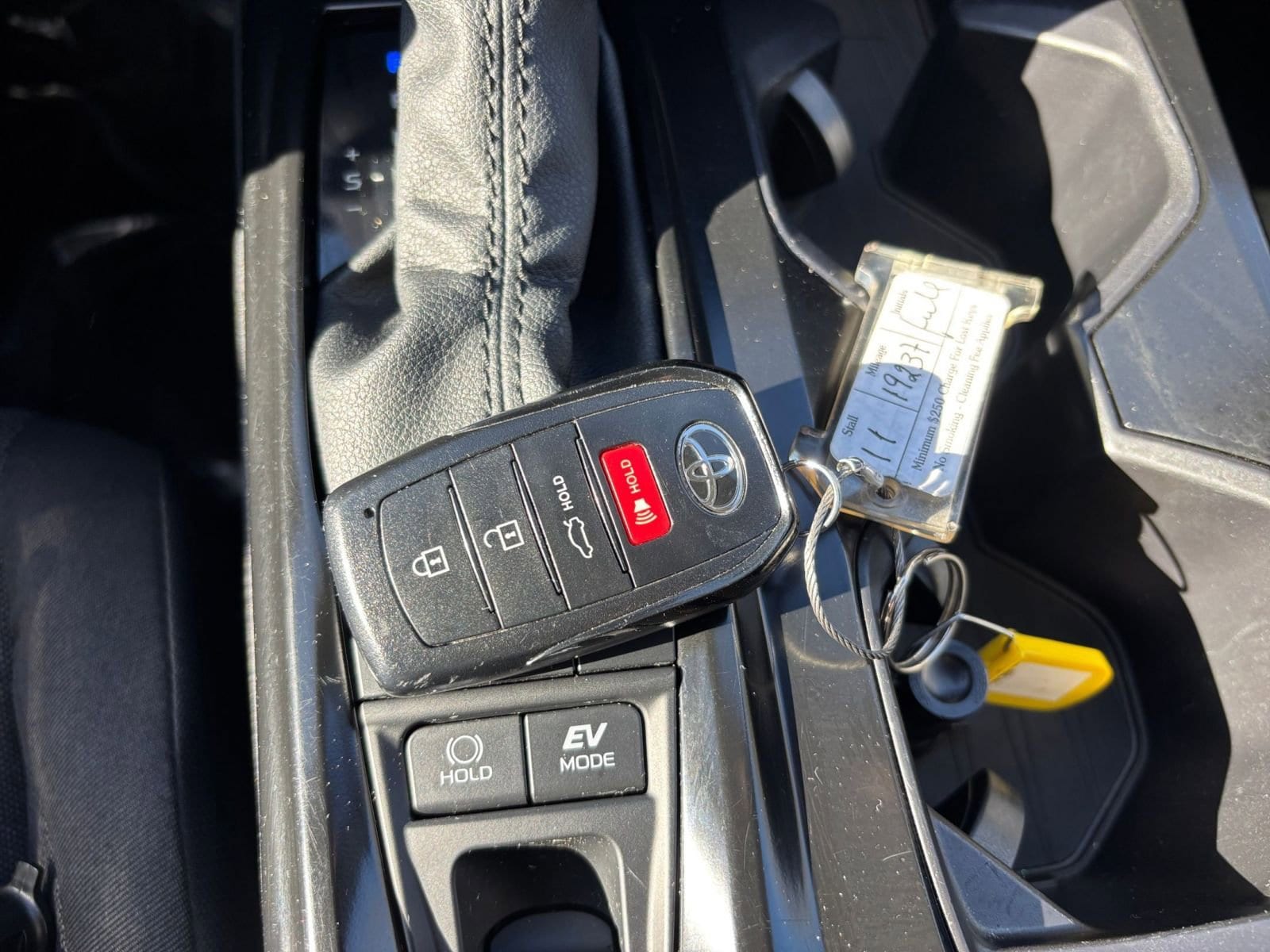 Thumbnail: 2025 Toyota Camry - 22