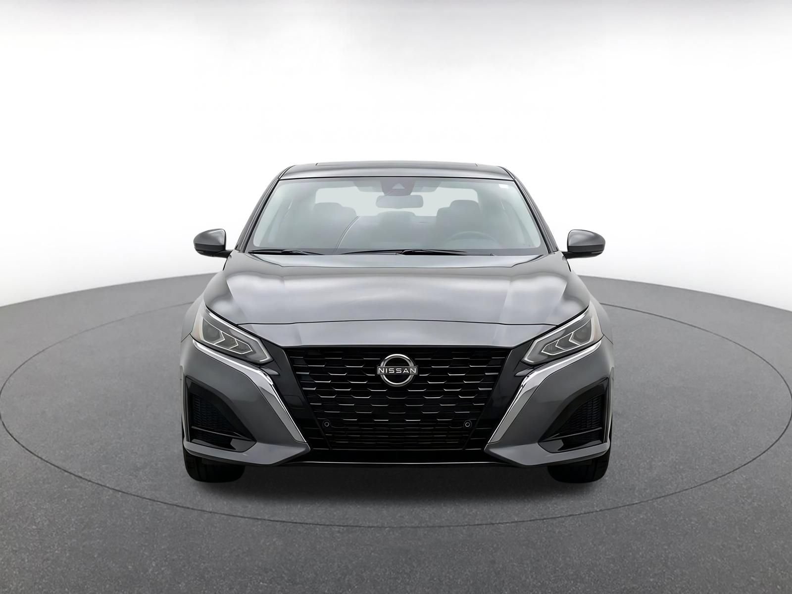 Thumbnail: 2025 Nissan Altima - 2