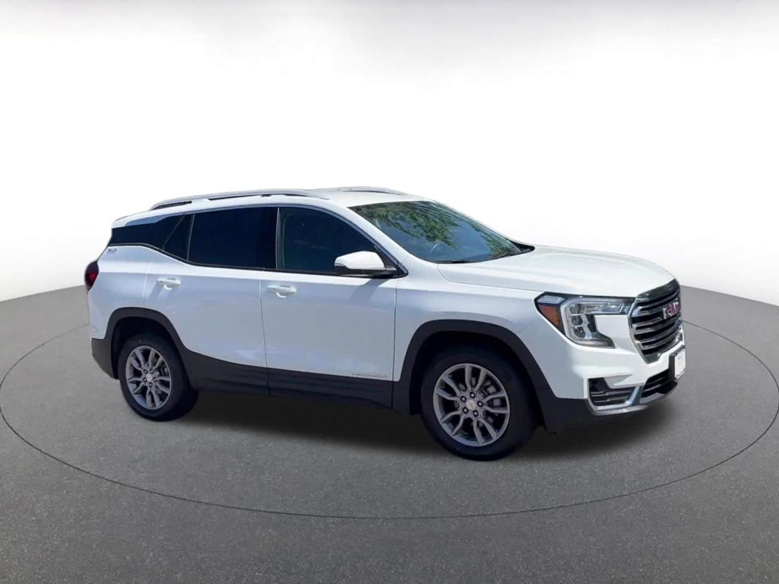 Thumbnail: 2024 GMC Terrain - 2