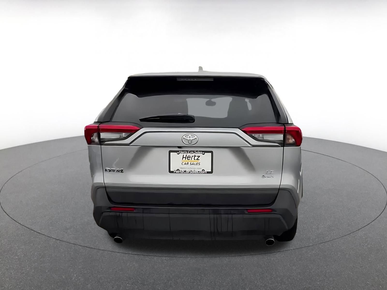 Thumbnail: 2025 Toyota RAV4 - 12