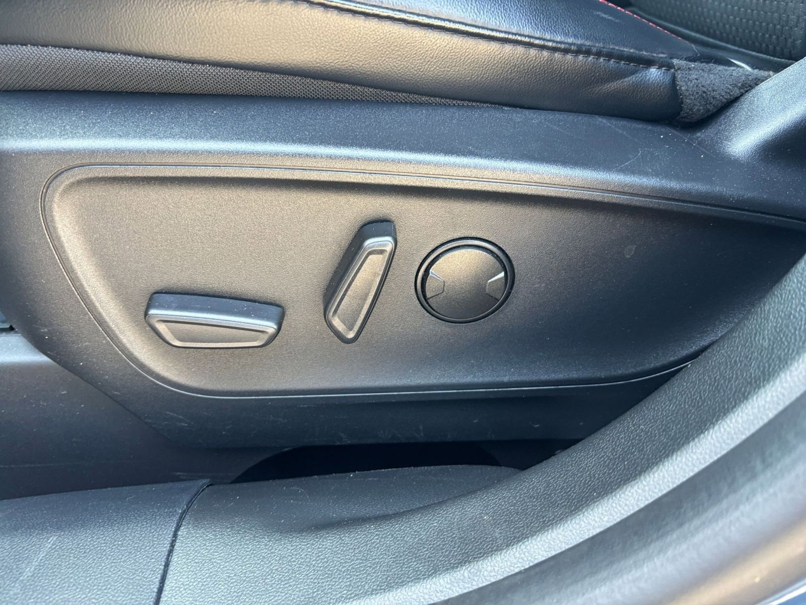 Thumbnail: 2024 Ford Escape - 23