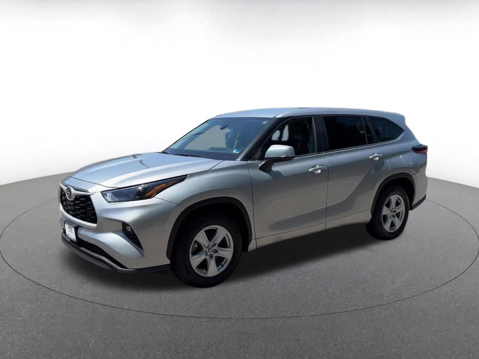 Thumbnail: 2025 Toyota Highlander - 8