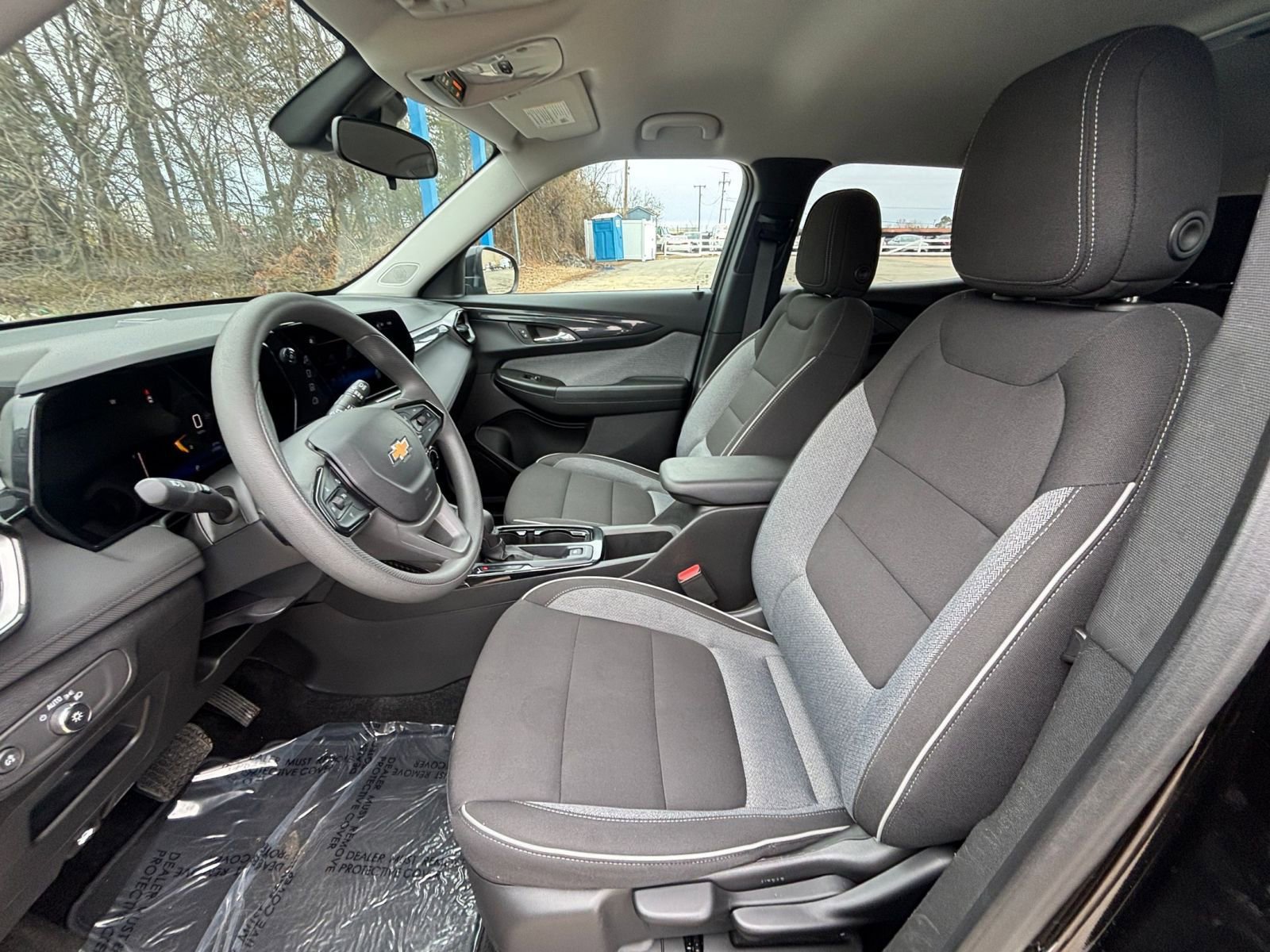 Thumbnail: 2025 Chevrolet TrailBlazer - 28