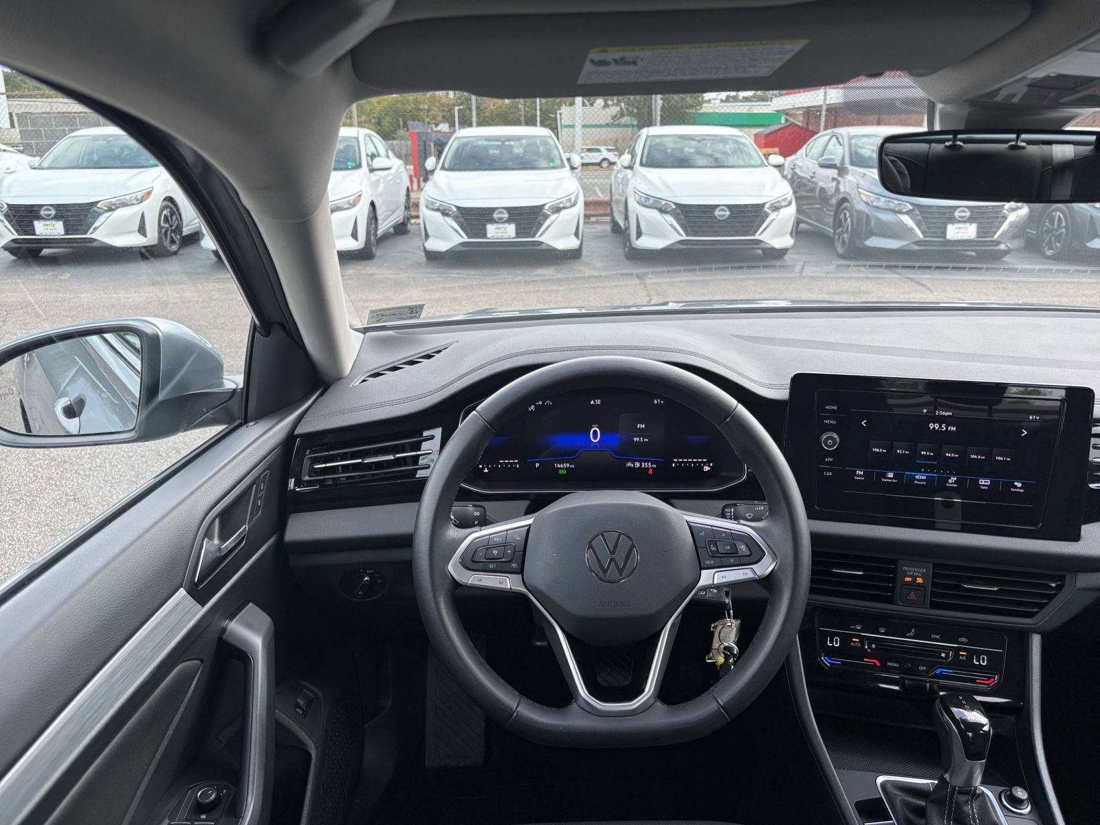 Thumbnail: 2025 Volkswagen Jetta - 32
