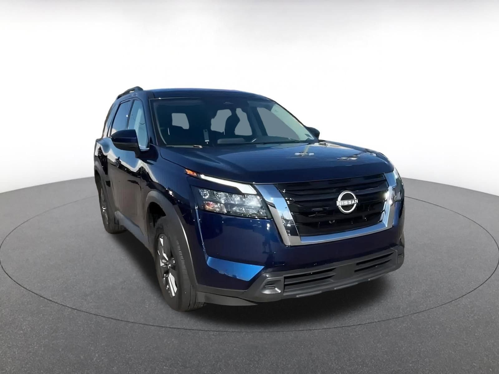 Thumbnail: 2025 Nissan Pathfinder - 3