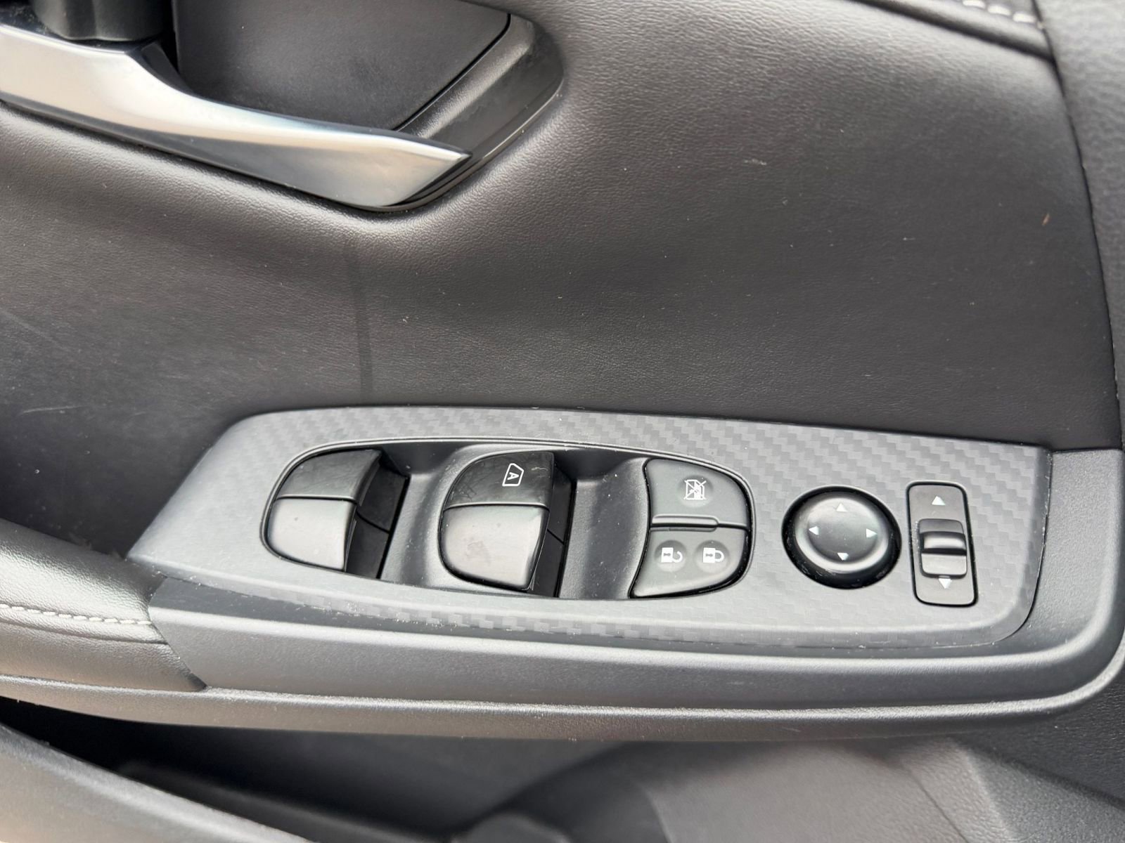 Thumbnail: 2025 Nissan Sentra - 20