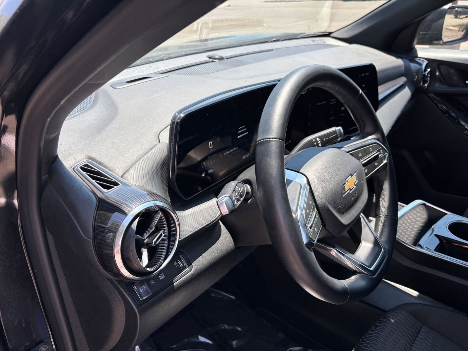 Thumbnail: 2025 Chevrolet Equinox - 35