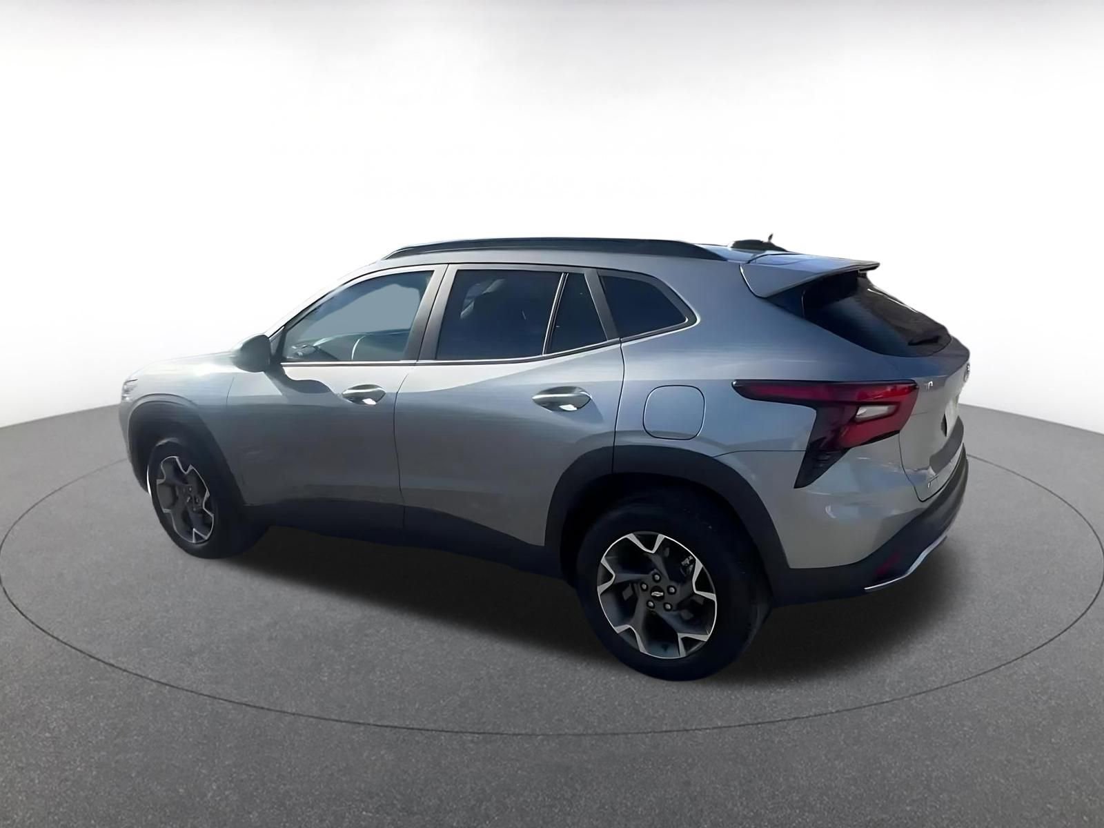 Thumbnail: 2025 Chevrolet Trax - 10