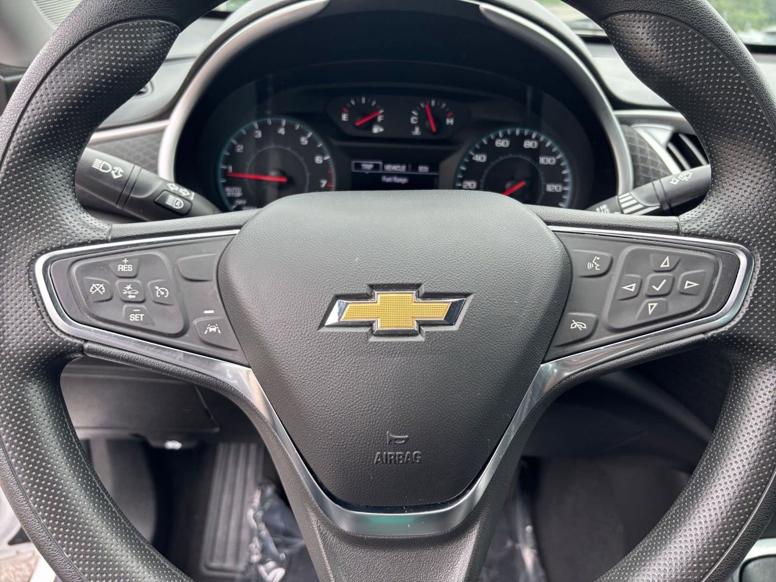Thumbnail: 2024 Chevrolet Malibu - 28