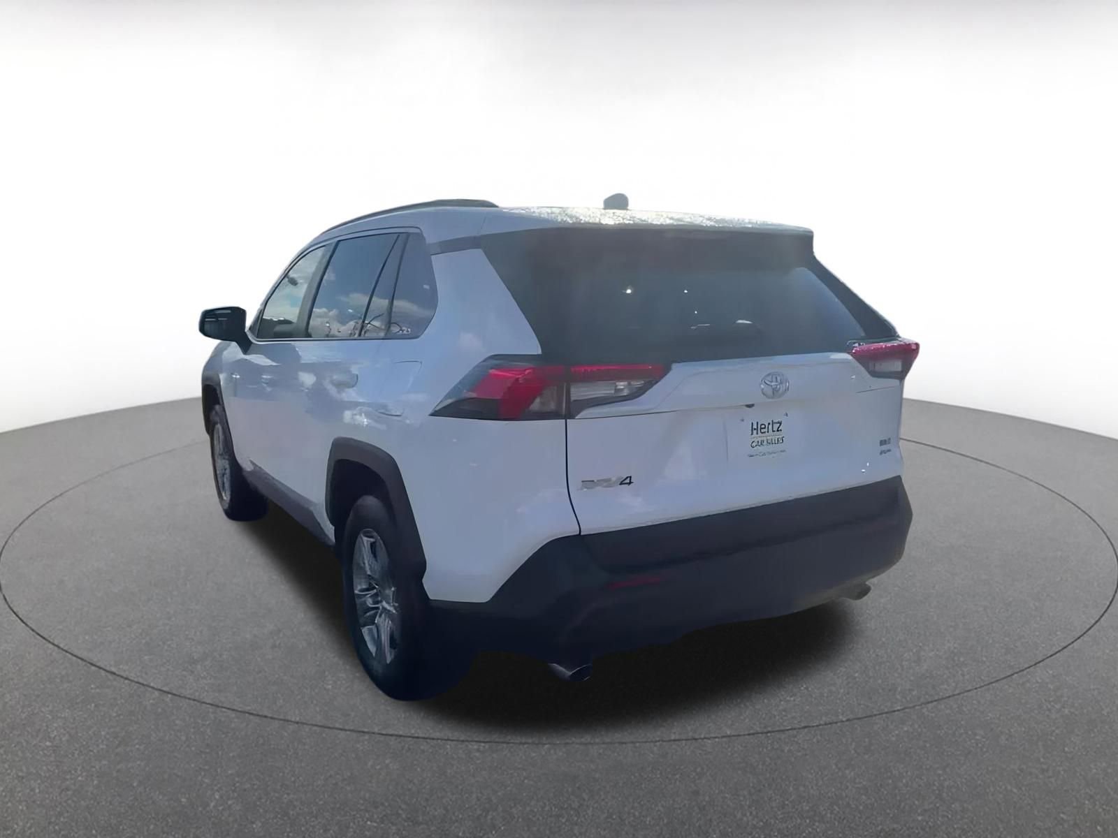 Thumbnail: 2025 Toyota RAV4 - 11