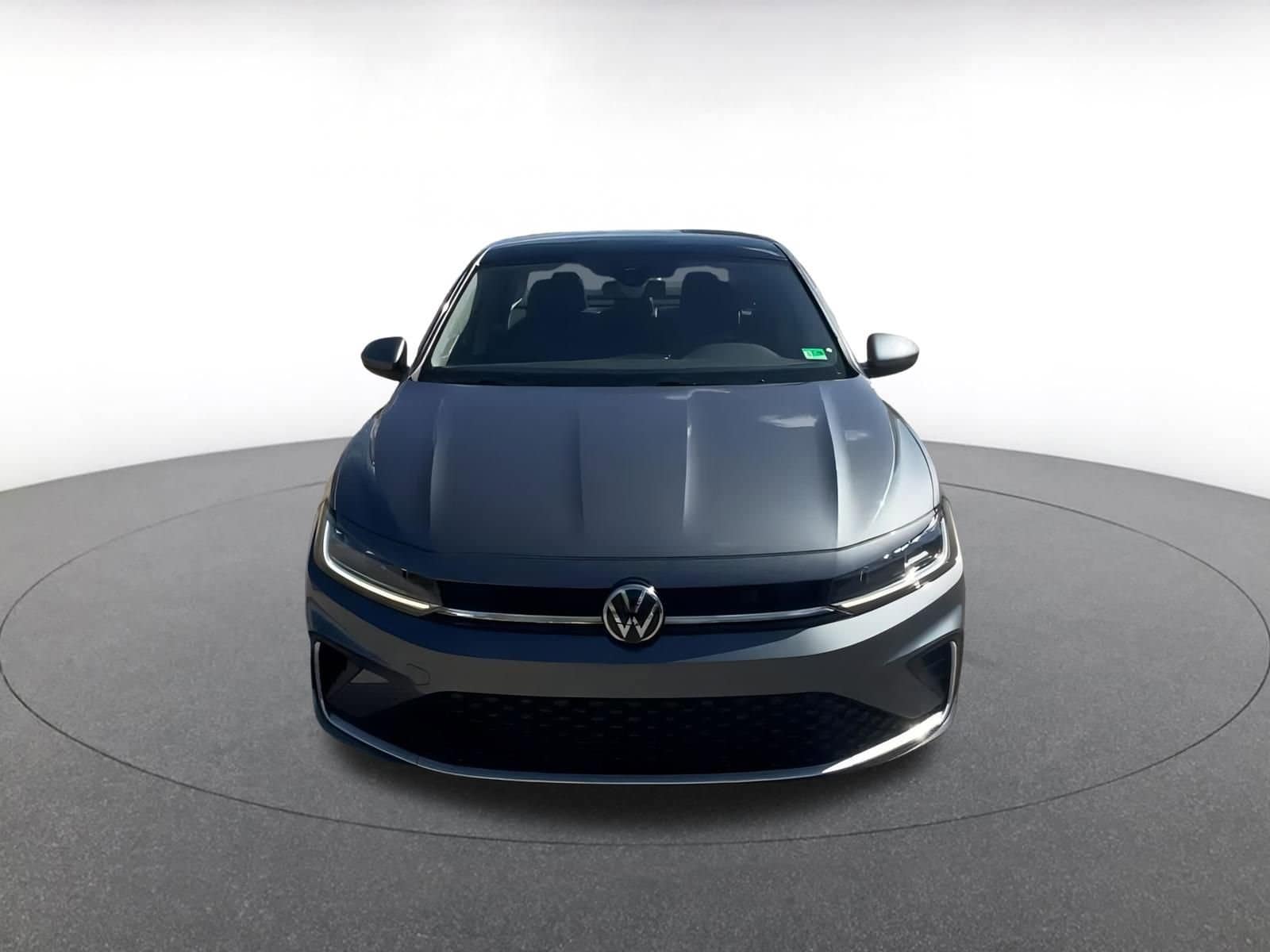 Thumbnail: 2025 Volkswagen Jetta - 4