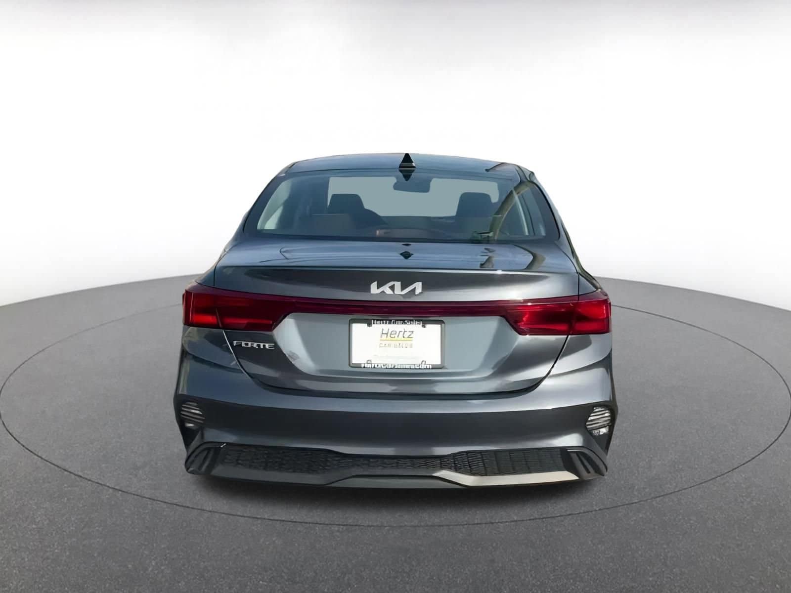 Thumbnail: 2023 Kia Forte - 16