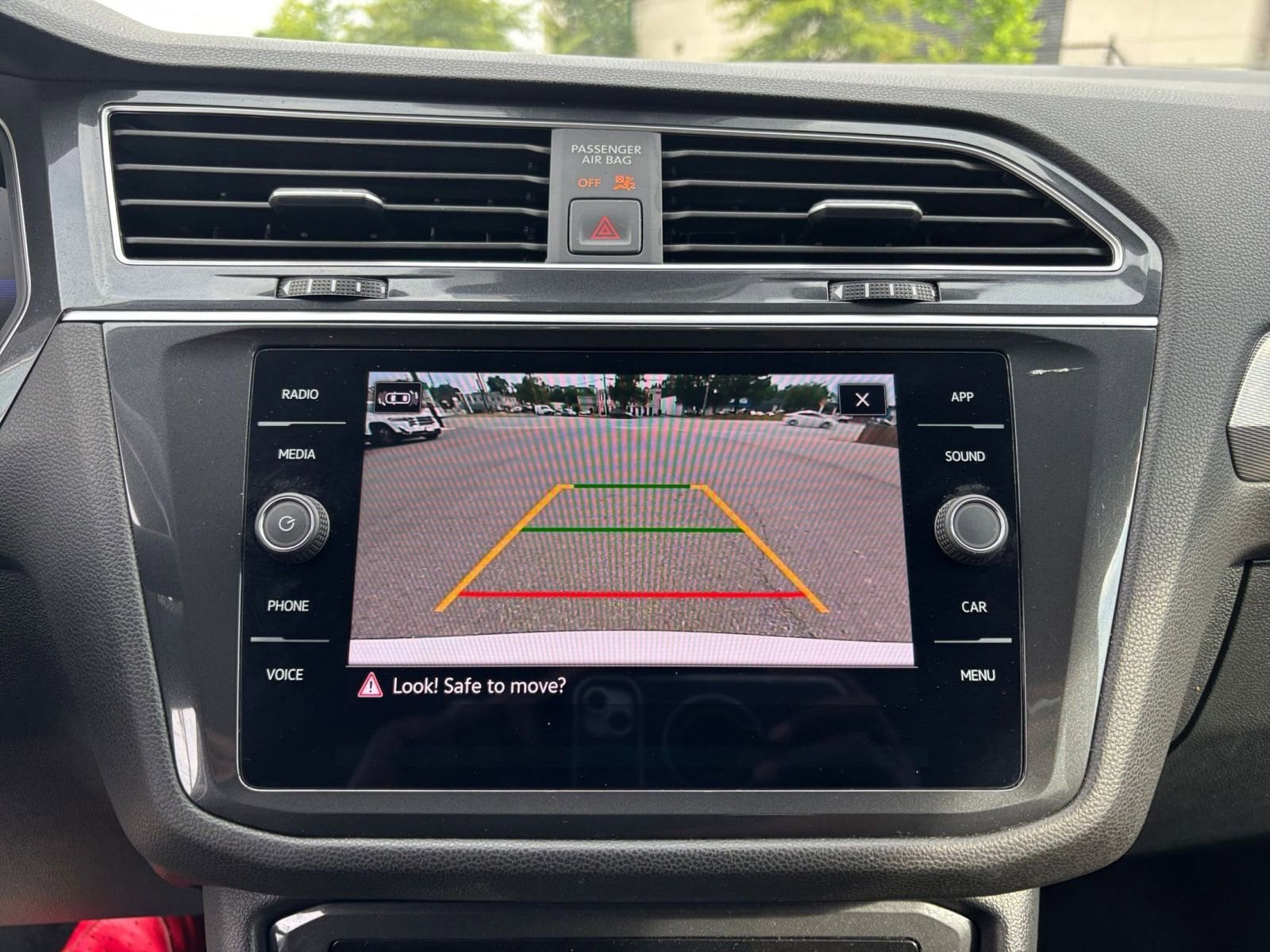 2024 Volkswagen Tiguan 2.0T 17