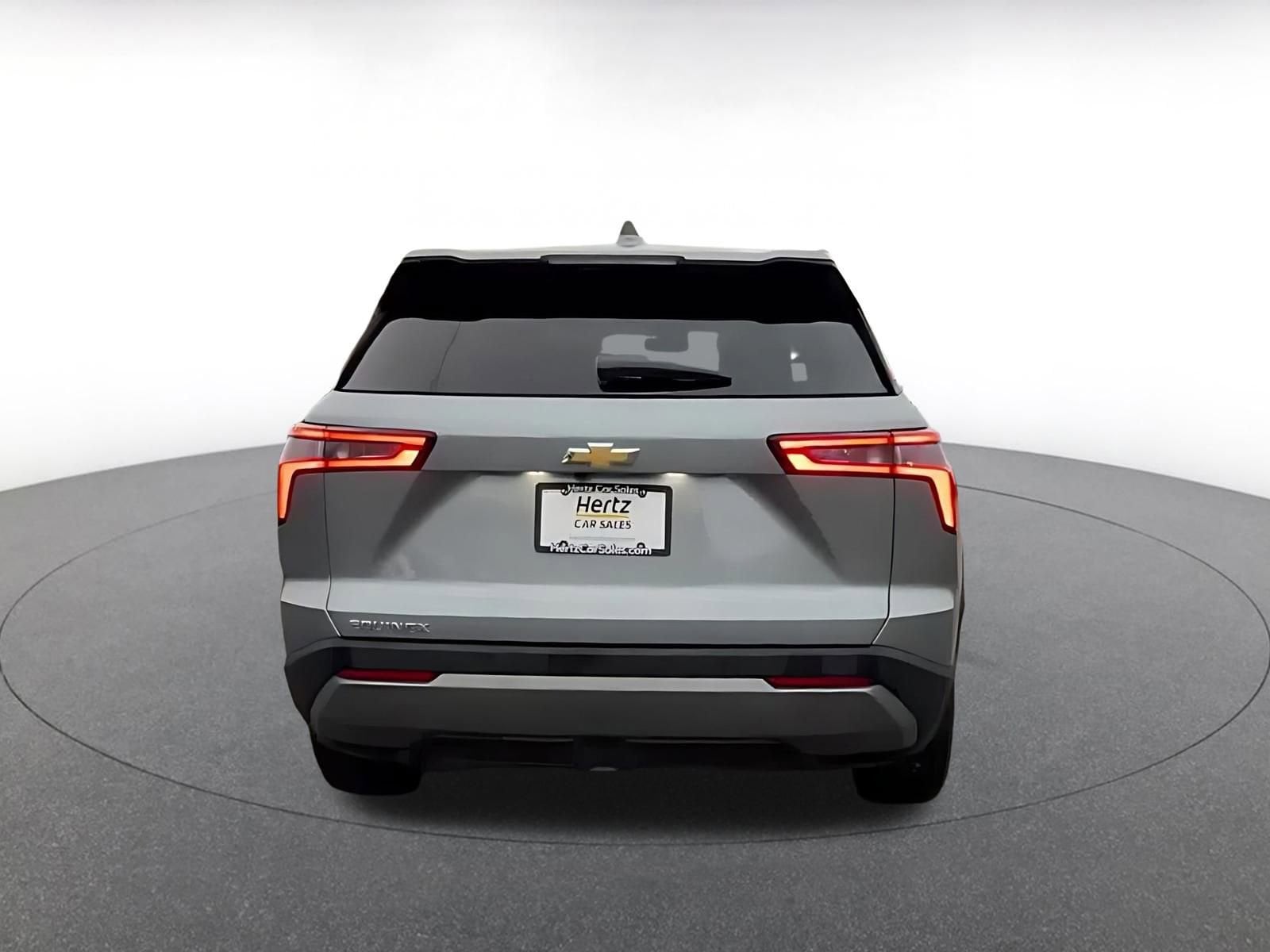 Thumbnail: 2025 Chevrolet Equinox - 12