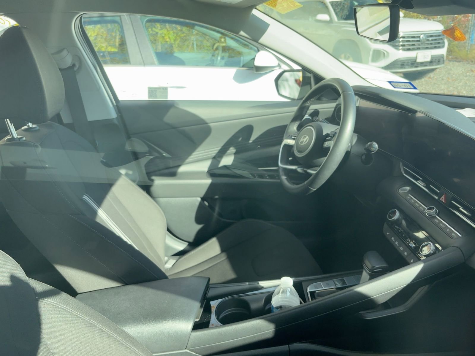 Thumbnail: 2025 Hyundai Elantra - 10