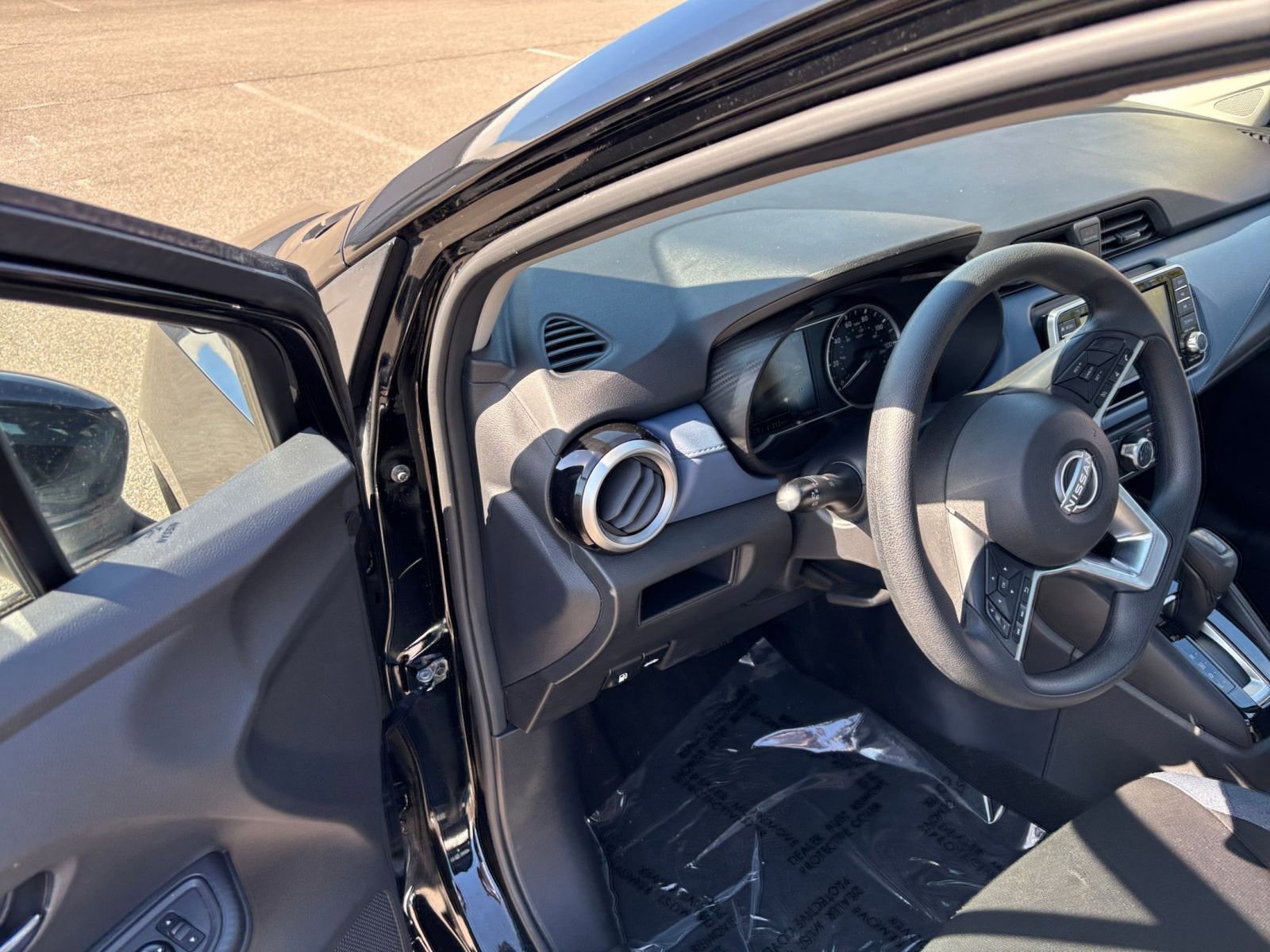 Thumbnail: 2025 Nissan Versa - 32