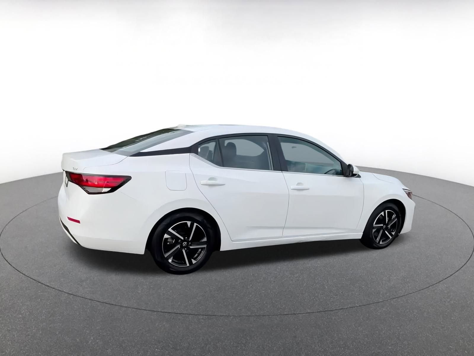 Thumbnail: 2024 Nissan Sentra - 15