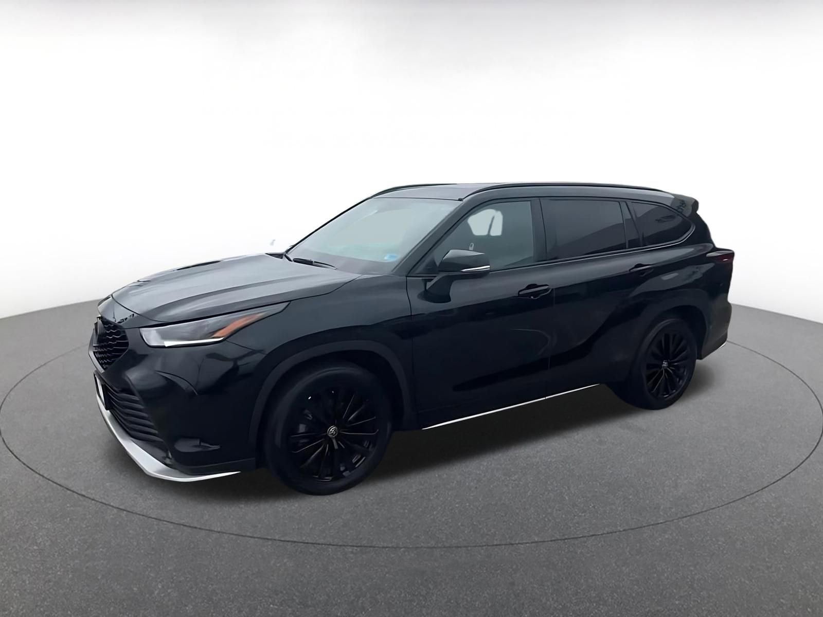 Thumbnail: 2025 Toyota Highlander - 8