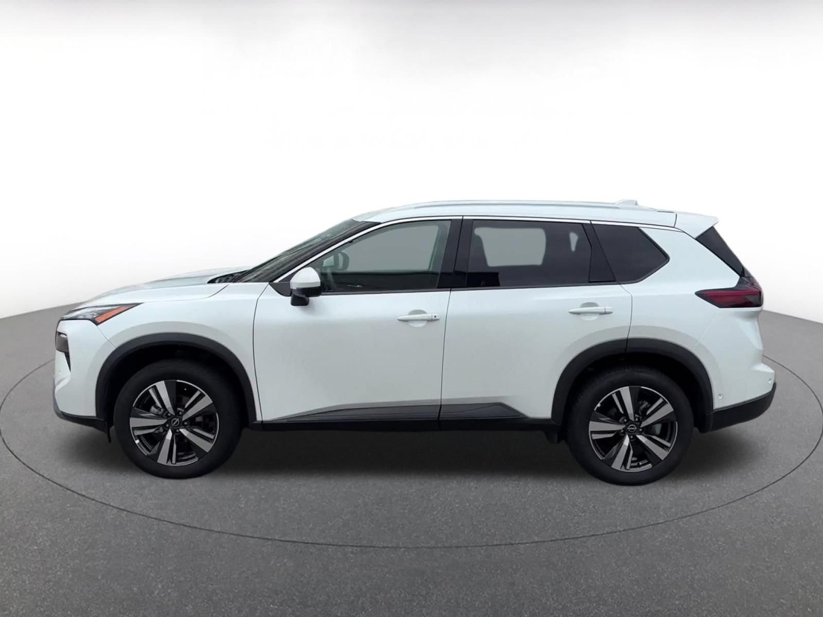 Thumbnail: 2026 Nissan Rogue - 9