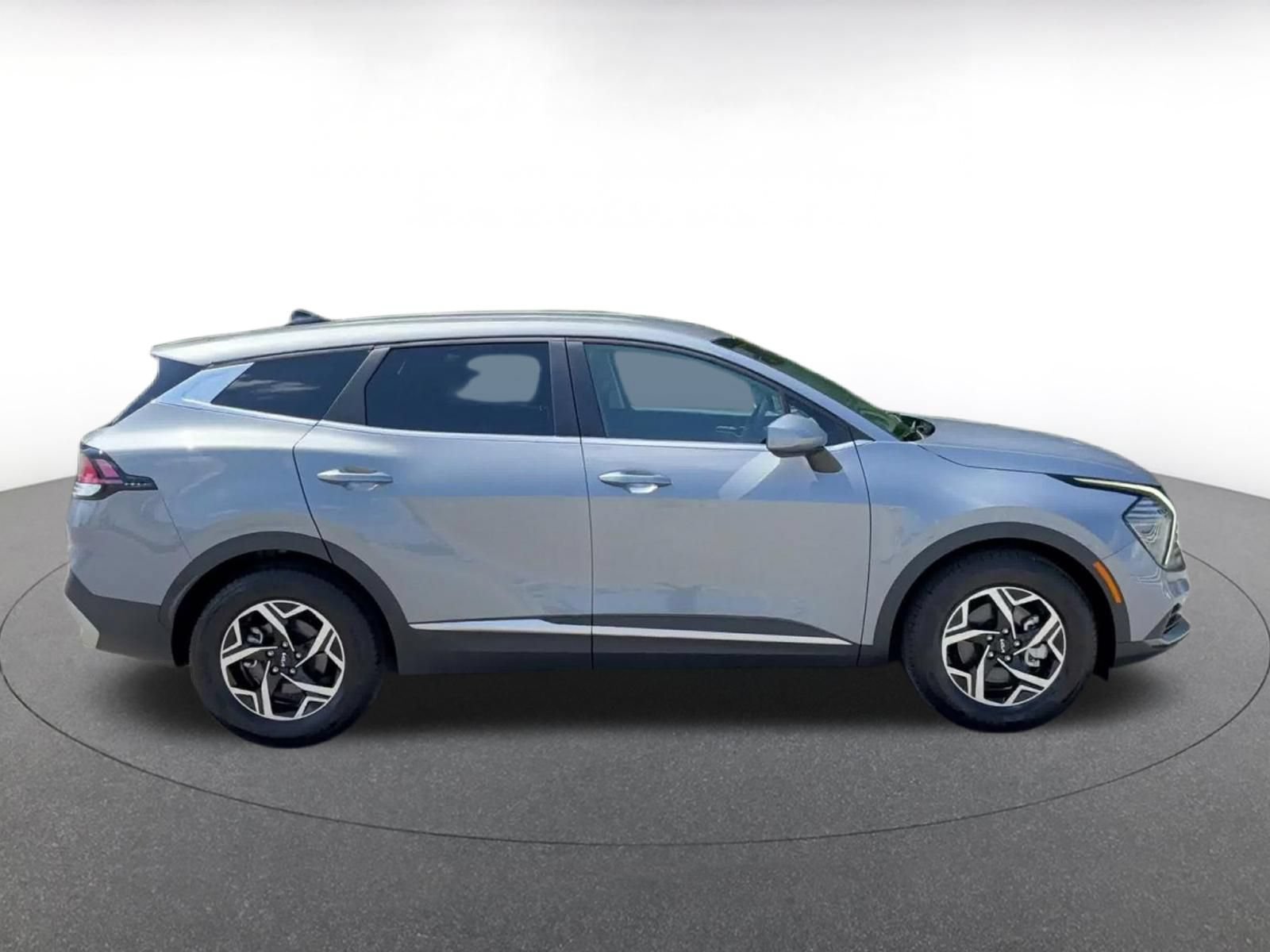 Thumbnail: 2025 Kia Sportage - 15