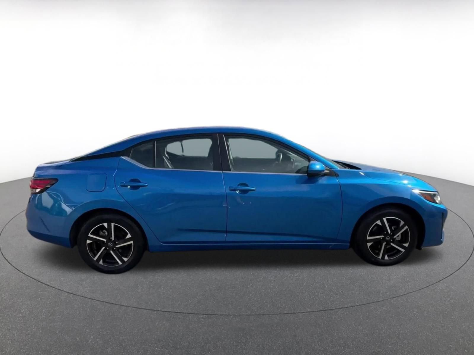 Thumbnail: 2025 Nissan Sentra - 16