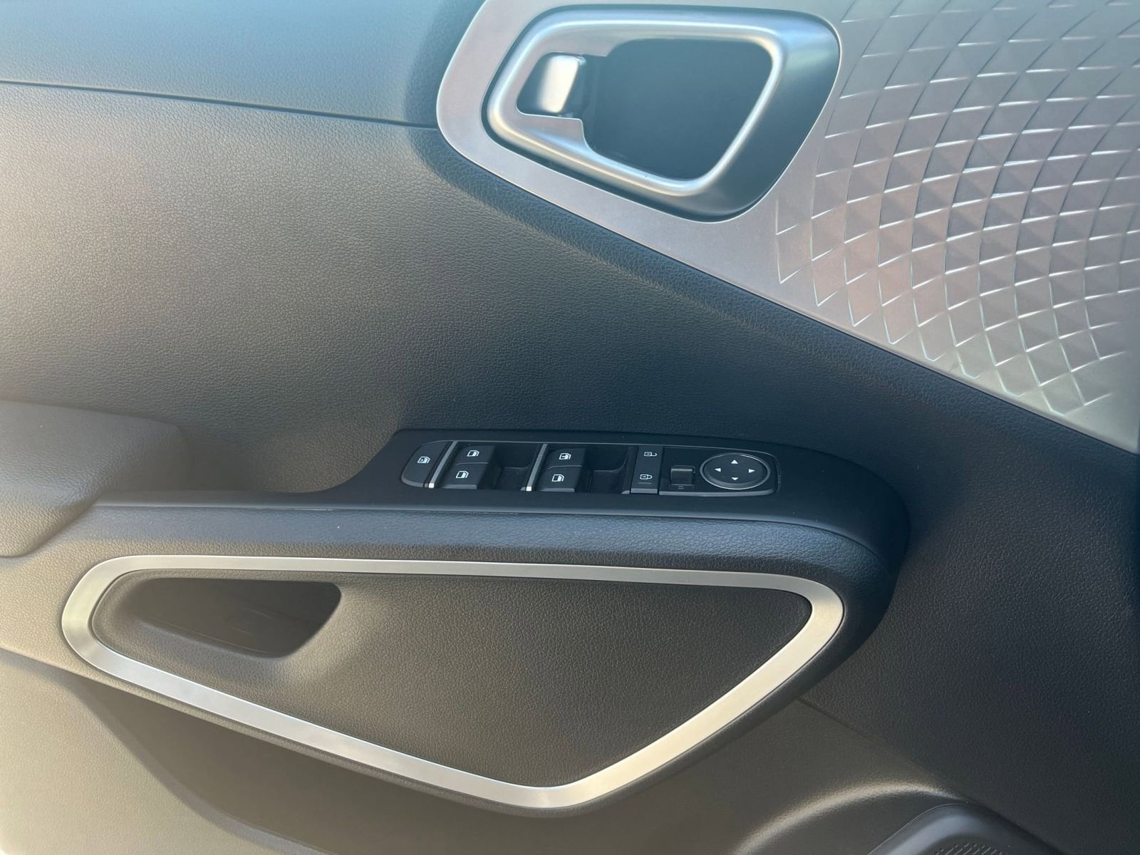 Thumbnail: 2025 Kia Soul - 18