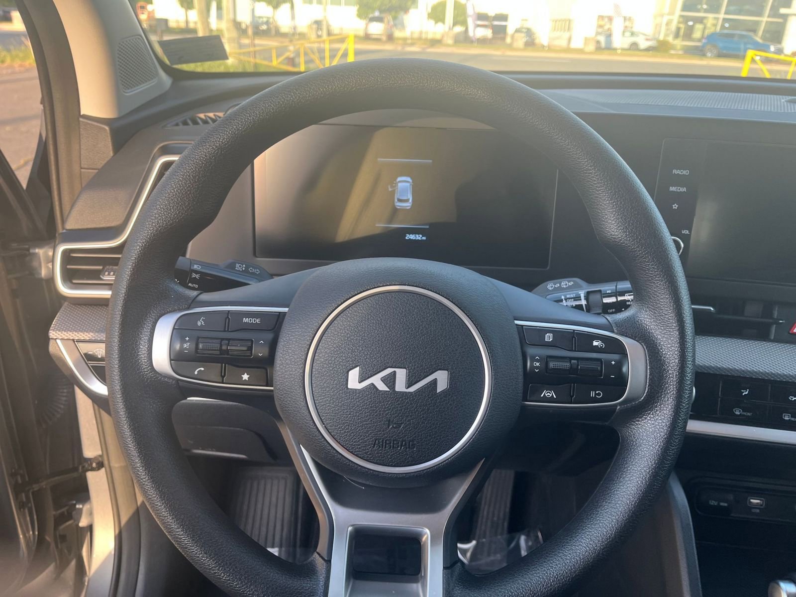 Thumbnail: 2025 Kia Sportage - 27