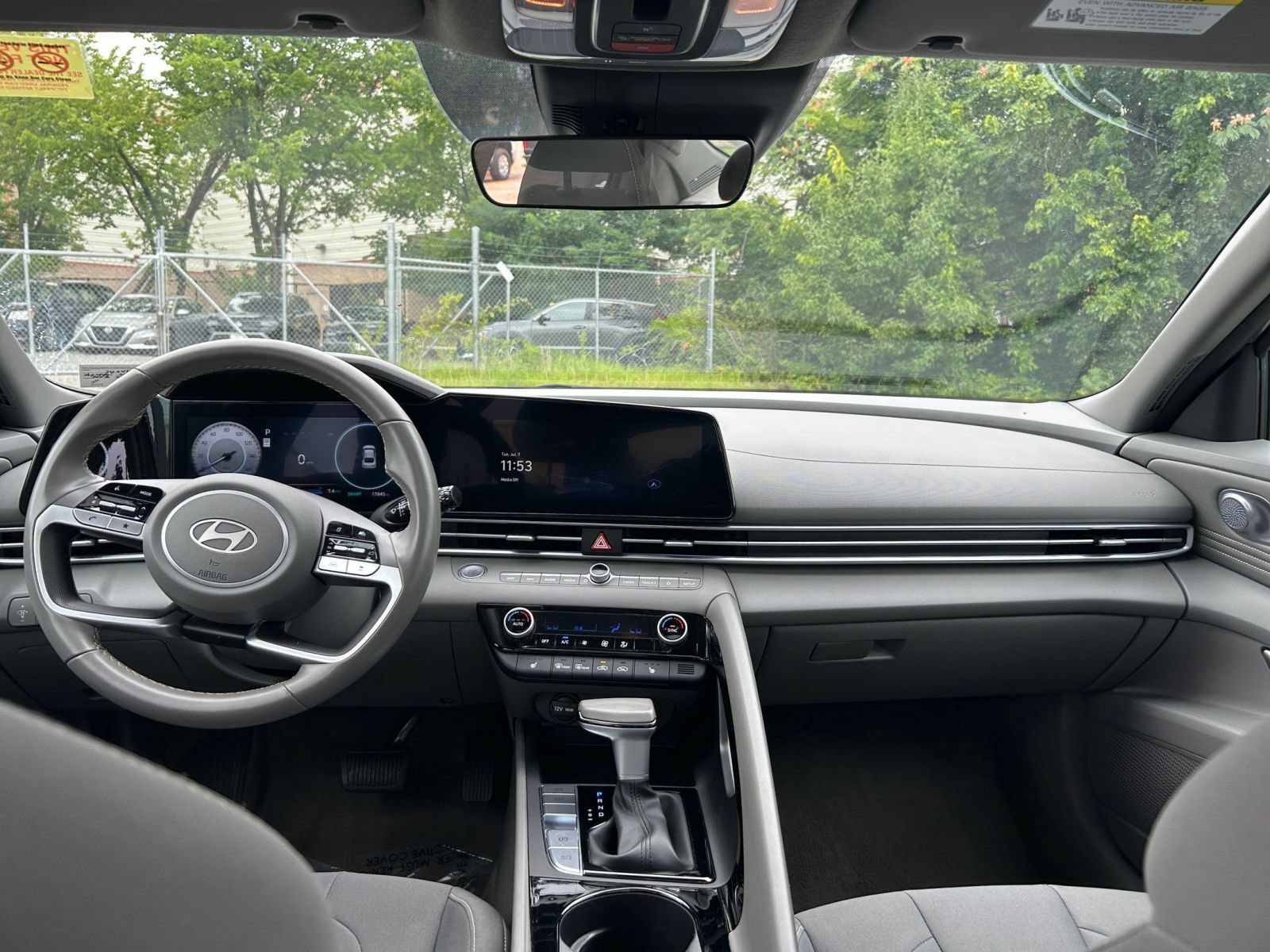 Thumbnail: 2025 Hyundai Elantra - 34
