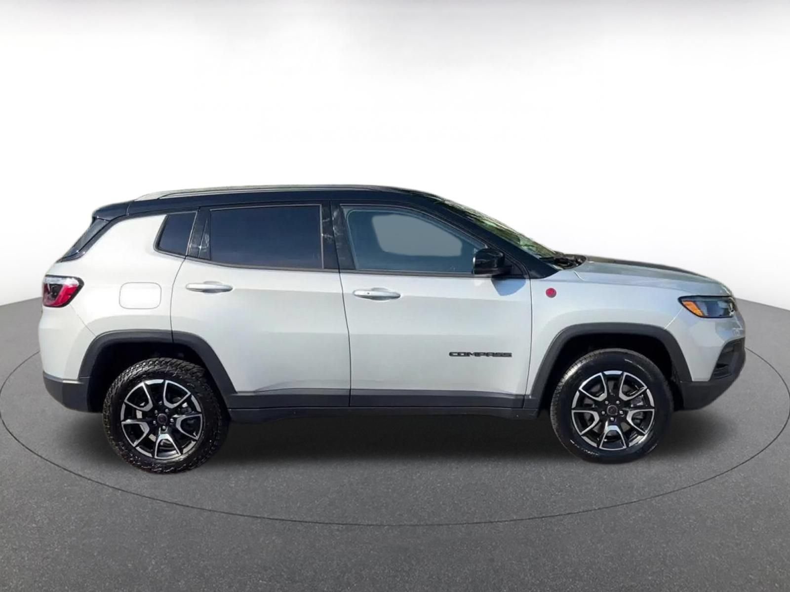 Thumbnail: 2025 Jeep Compass - 16