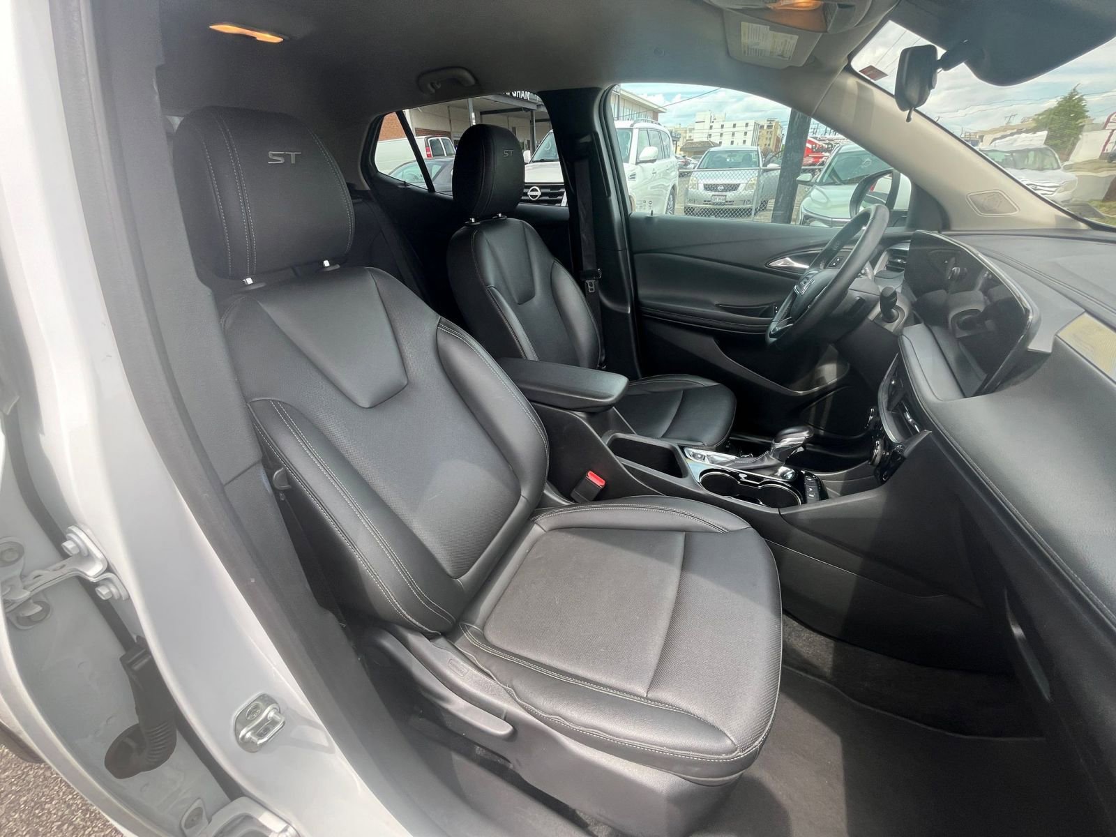 Thumbnail: 2024 Buick Encore GX - 34