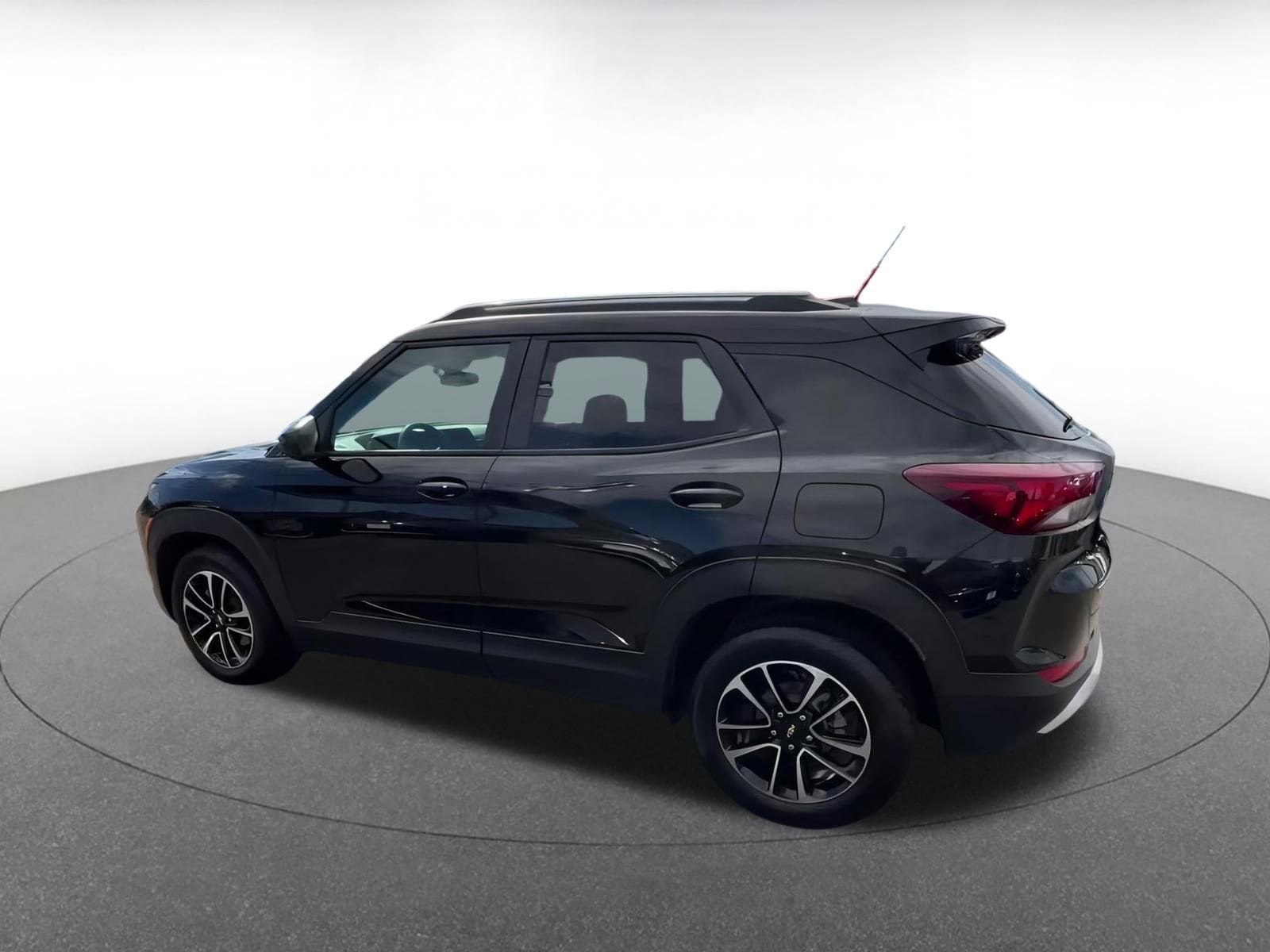 Thumbnail: 2025 Chevrolet TrailBlazer - 10