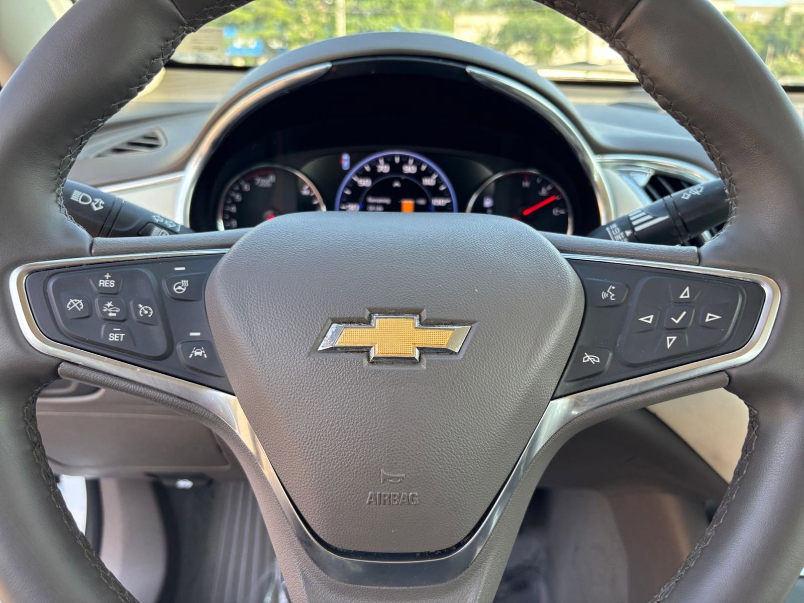 Thumbnail: 2024 Chevrolet Malibu - 28