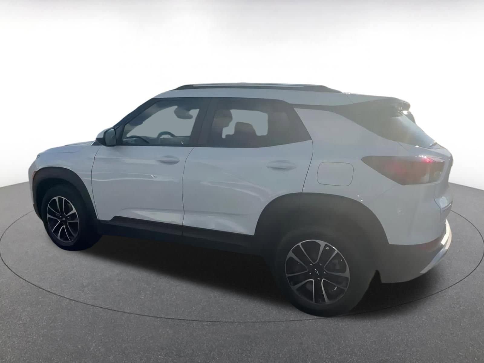 Thumbnail: 2025 Chevrolet TrailBlazer - 10