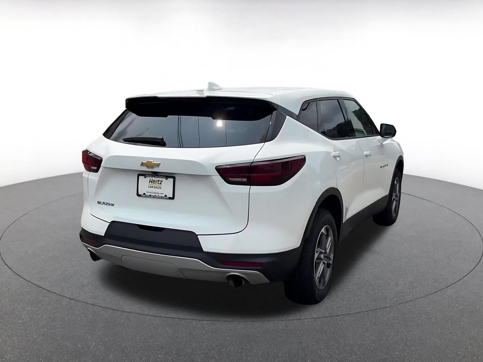 Thumbnail: 2025 Chevrolet Blazer - 13