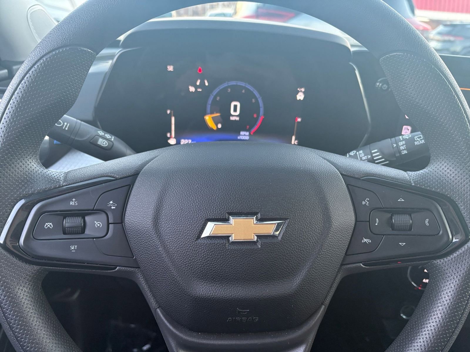 Thumbnail: 2025 Chevrolet Trax - 27