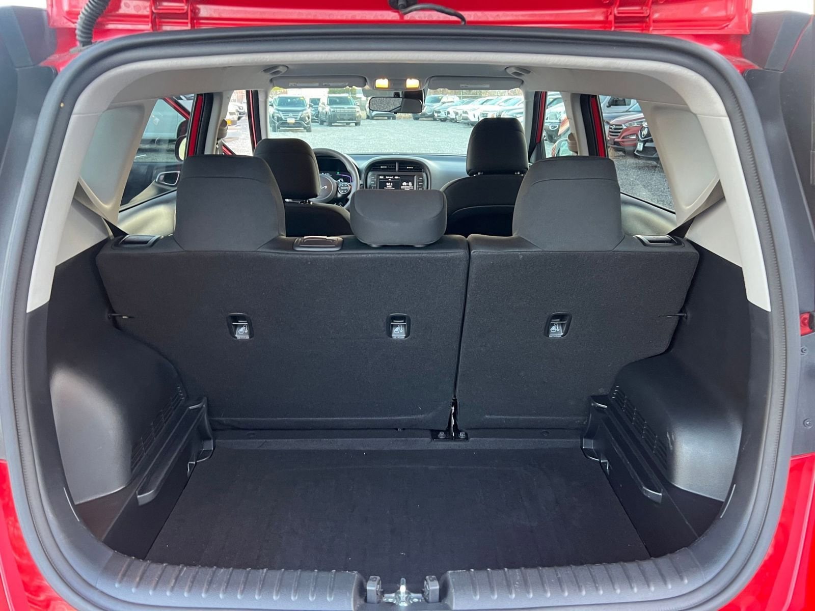 Thumbnail: 2025 Kia Soul - 29