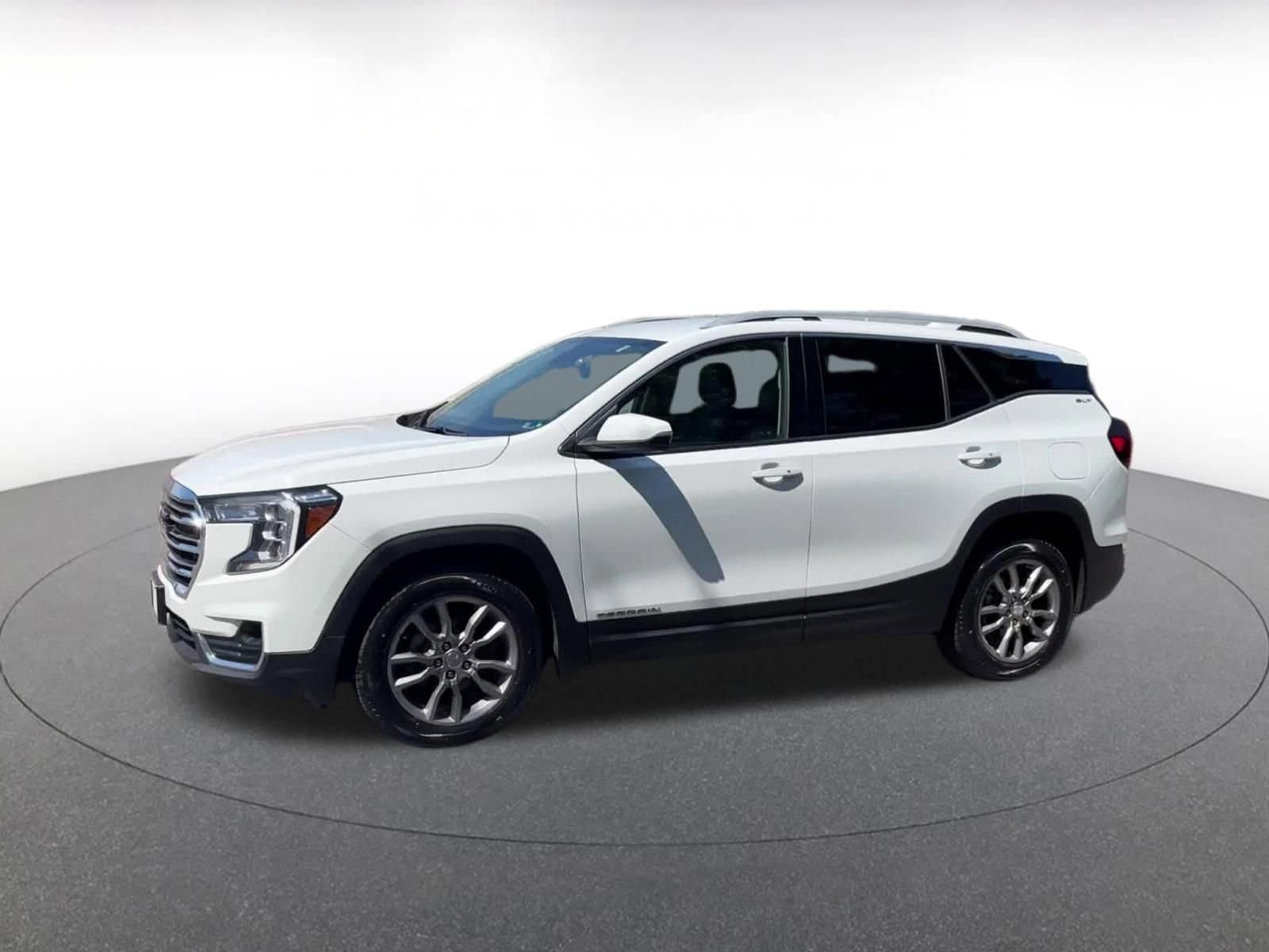 Thumbnail: 2024 GMC Terrain - 8