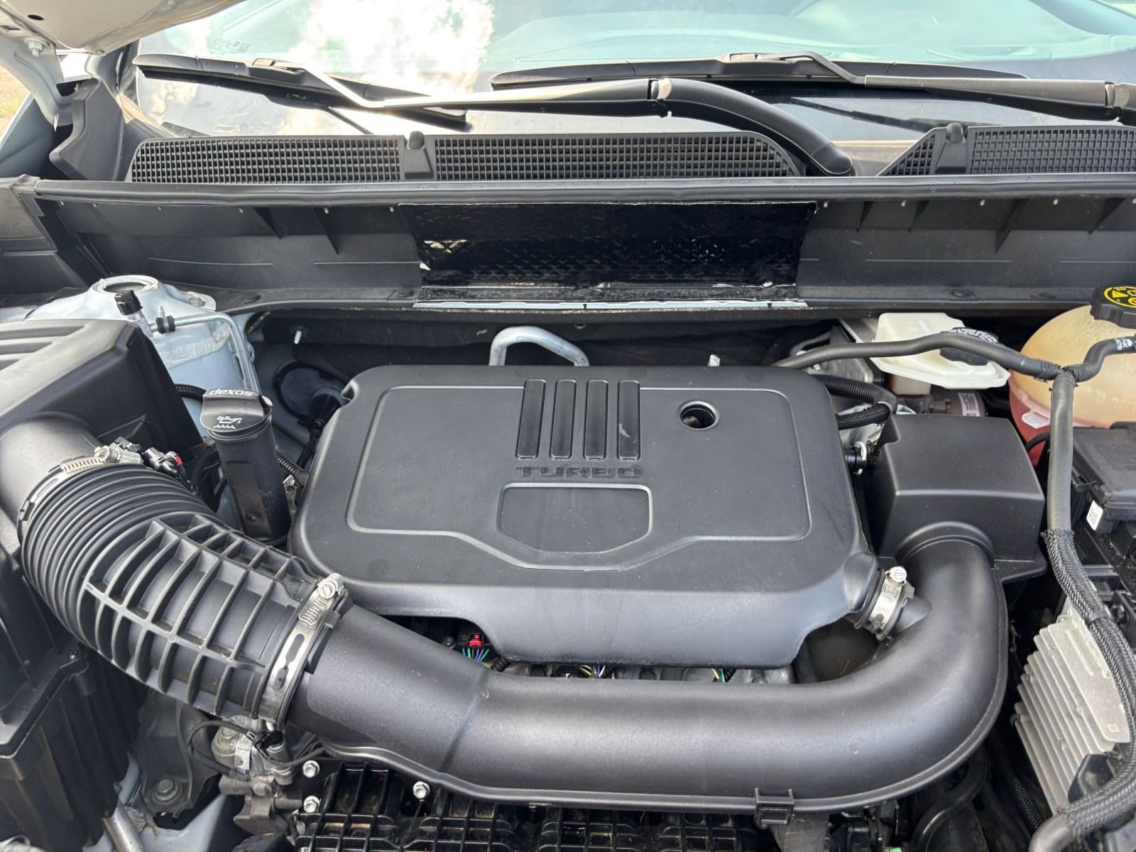 Thumbnail: 2023 GMC Acadia - 32