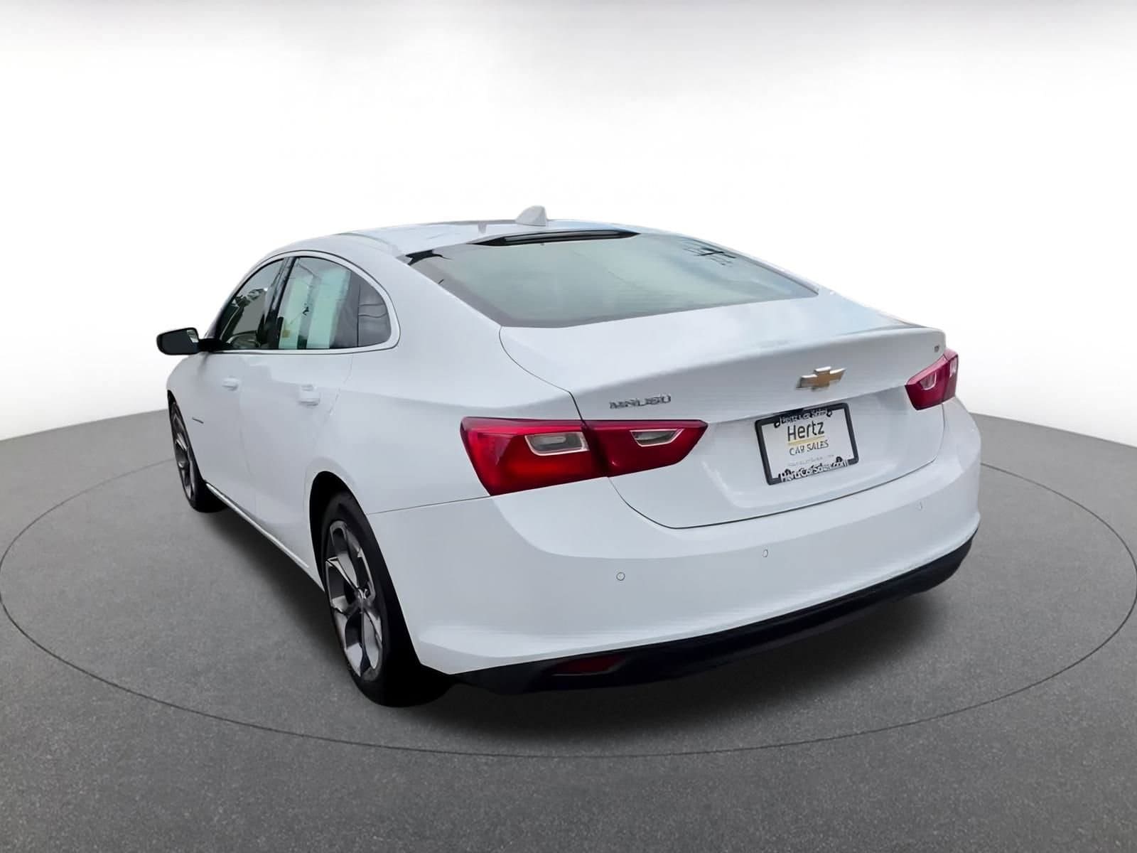 Thumbnail: 2024 Chevrolet Malibu - 11