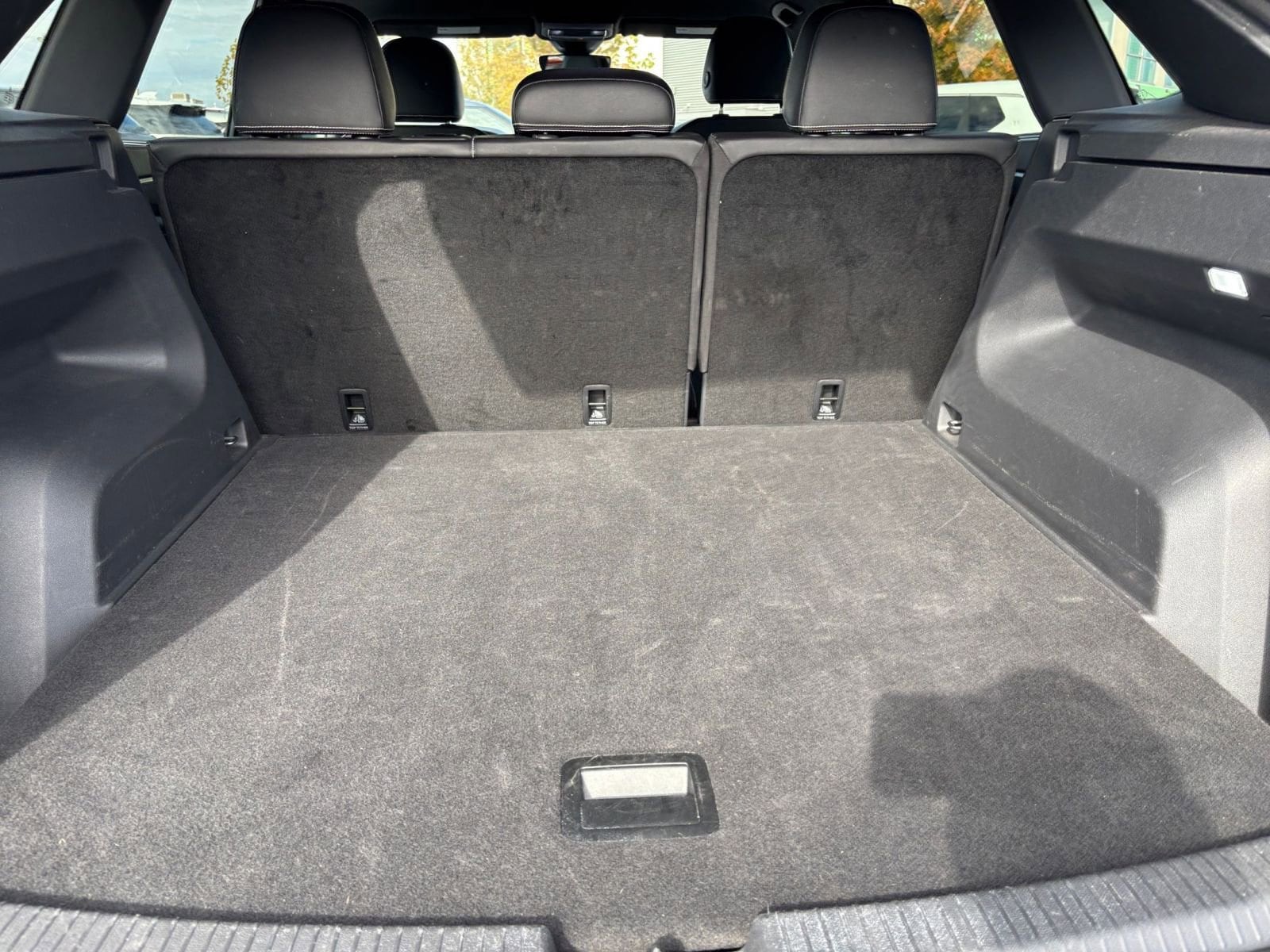 Thumbnail: 2025 Volkswagen Atlas - 31