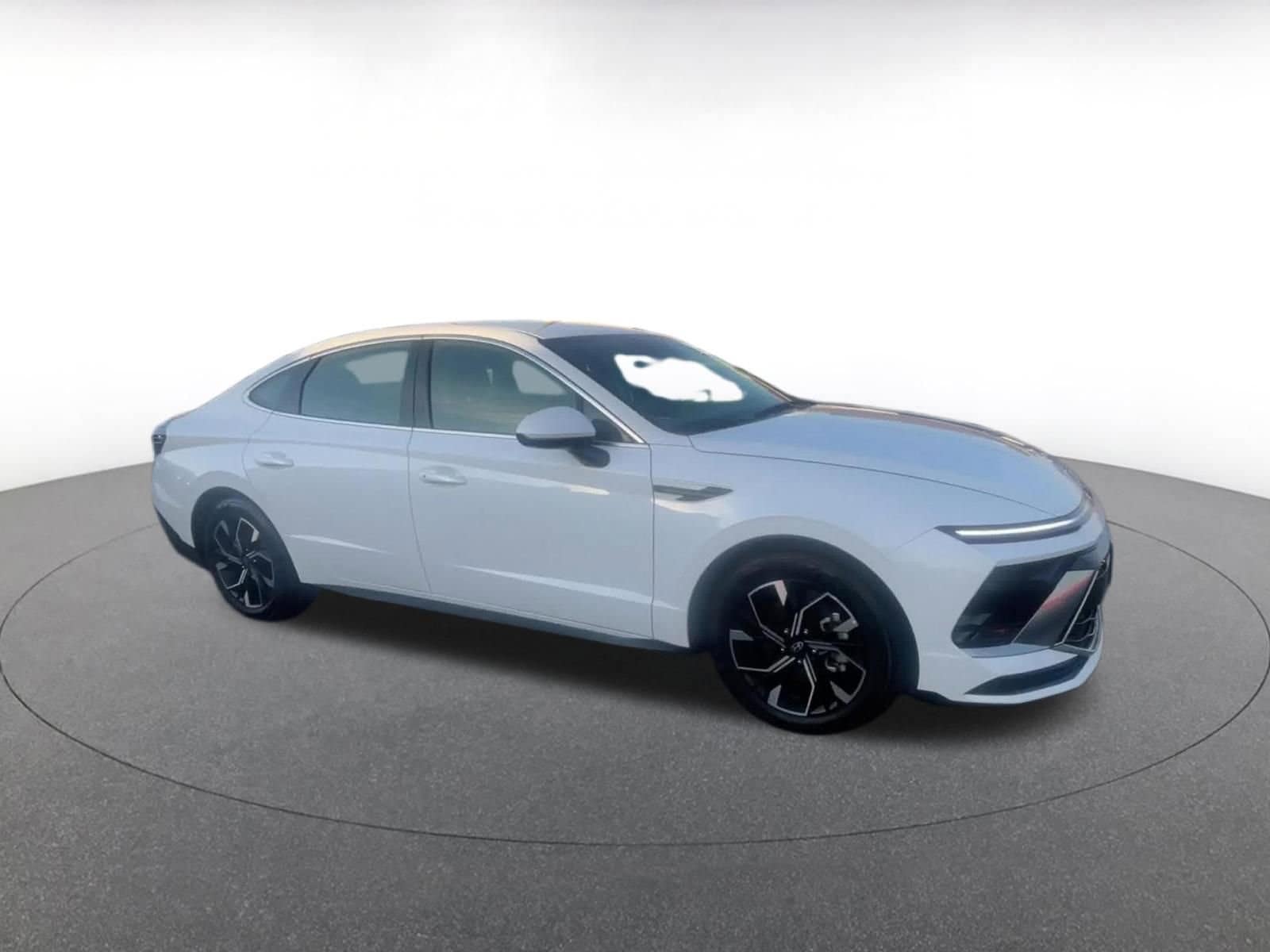 Thumbnail: 2025 Hyundai Sonata - 2